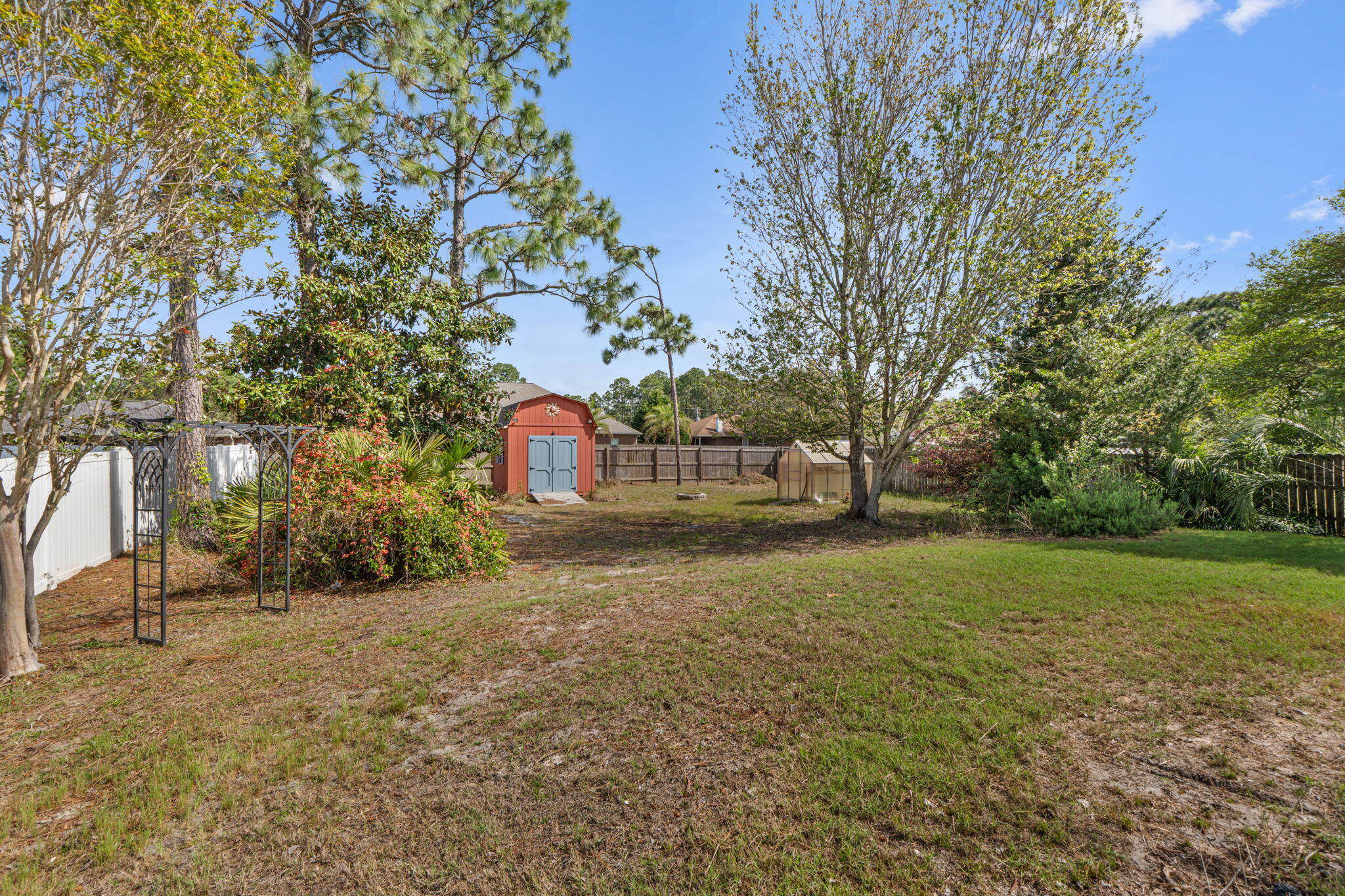 NAVARRE S/D 2ND ADDN - Residential