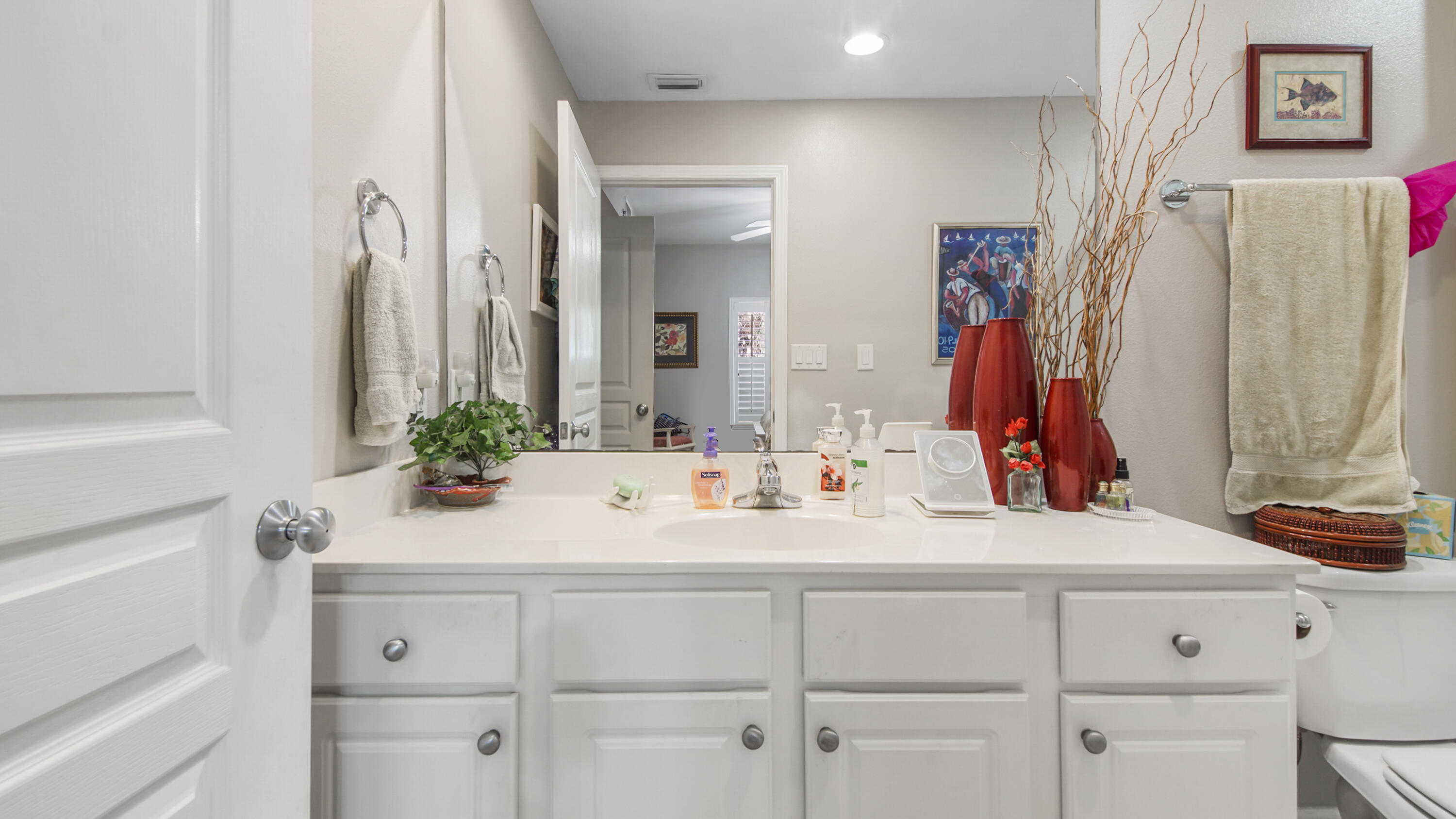 INDIANOLA ON THE WATER - Residential