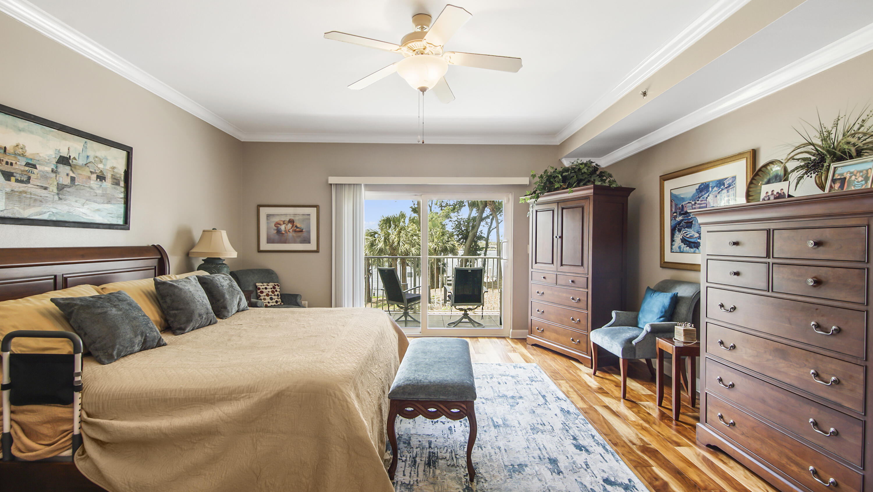 INDIANOLA ON THE WATER - Residential