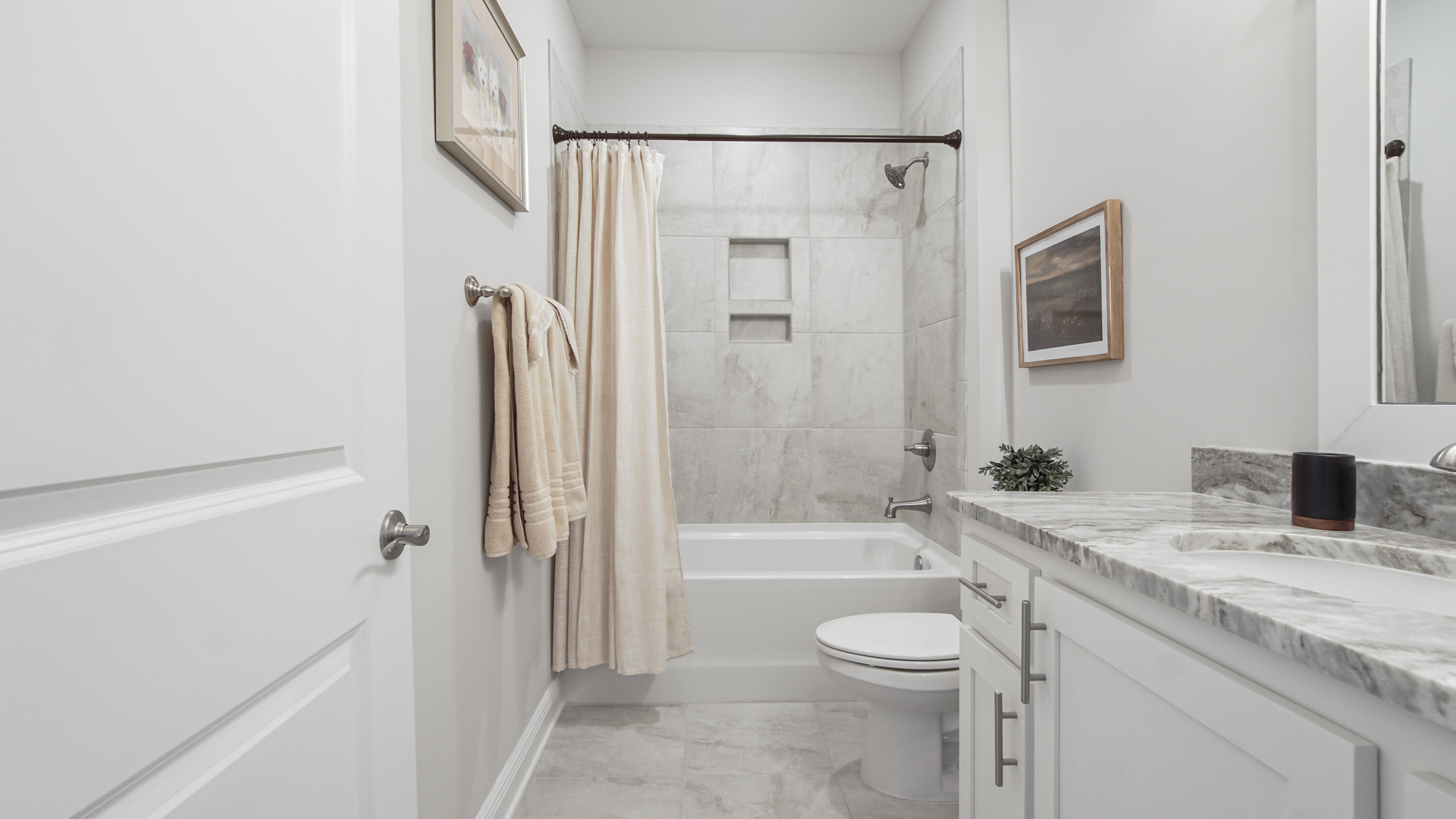 HAMMOCK BAY - Residential