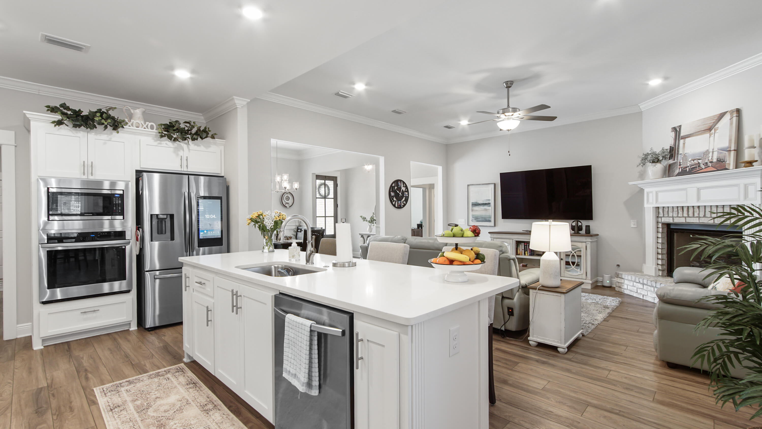 HAMMOCK BAY - Residential