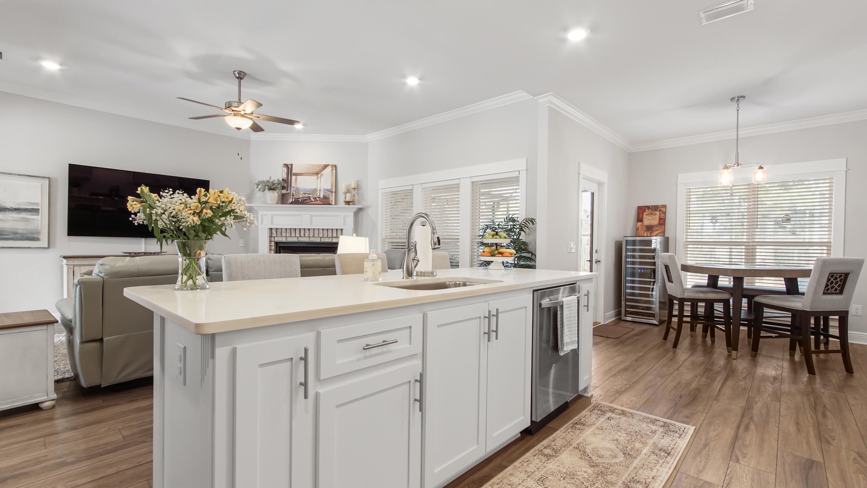 HAMMOCK BAY - Residential