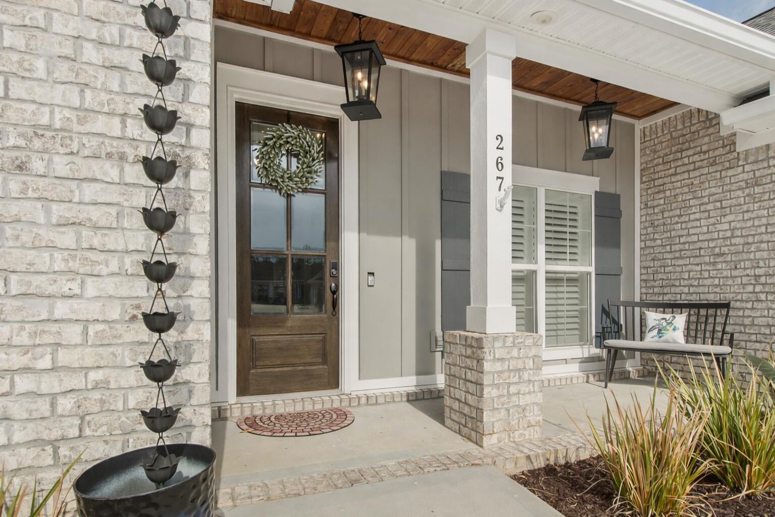 HAMMOCK BAY - Residential