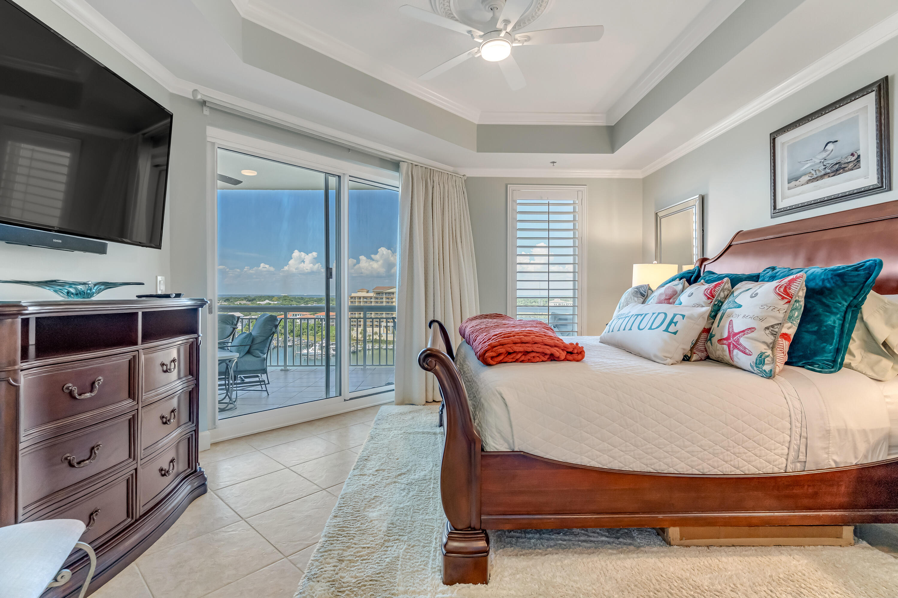 HARBOR LANDING - Residential