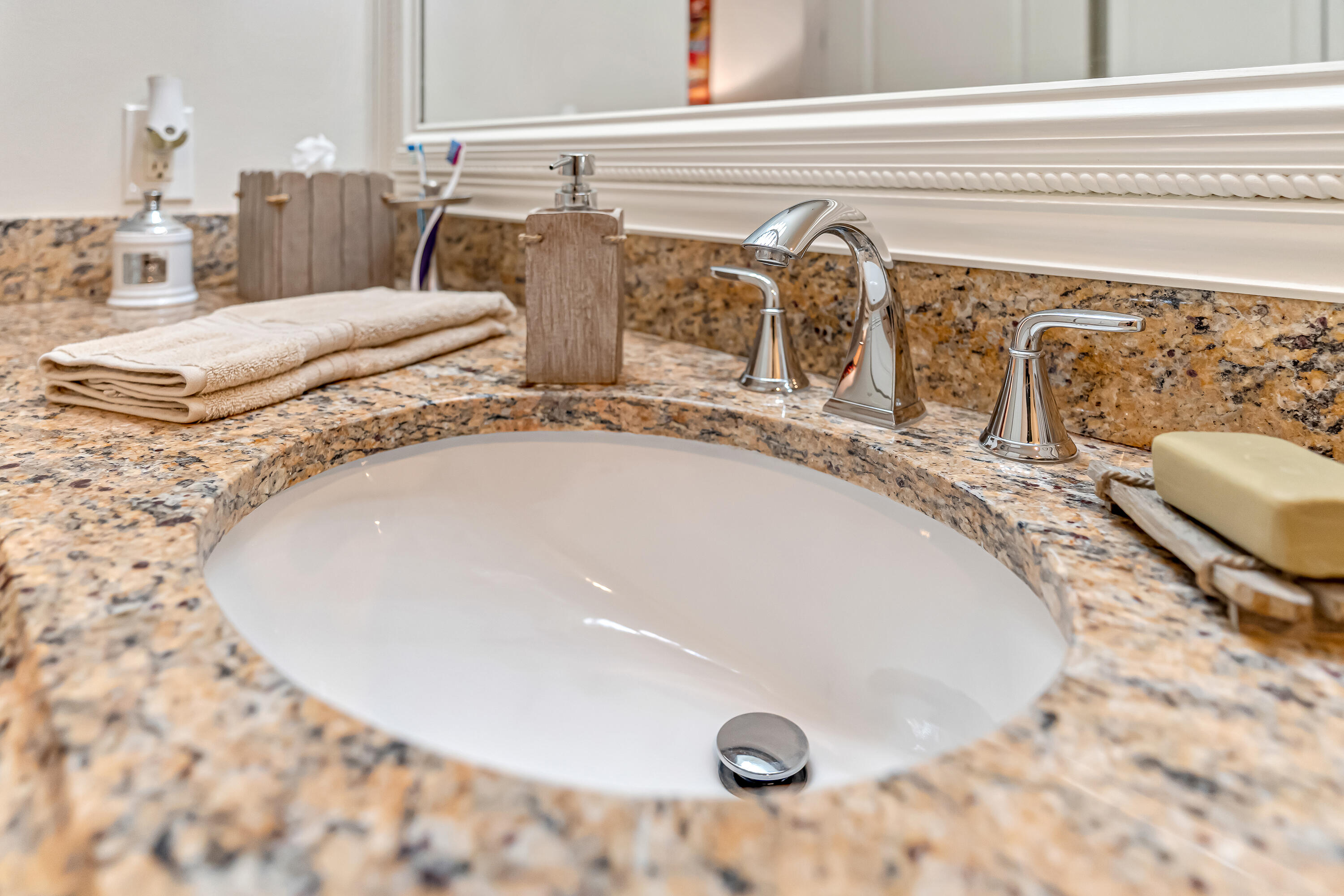 HARBOR LANDING - Residential