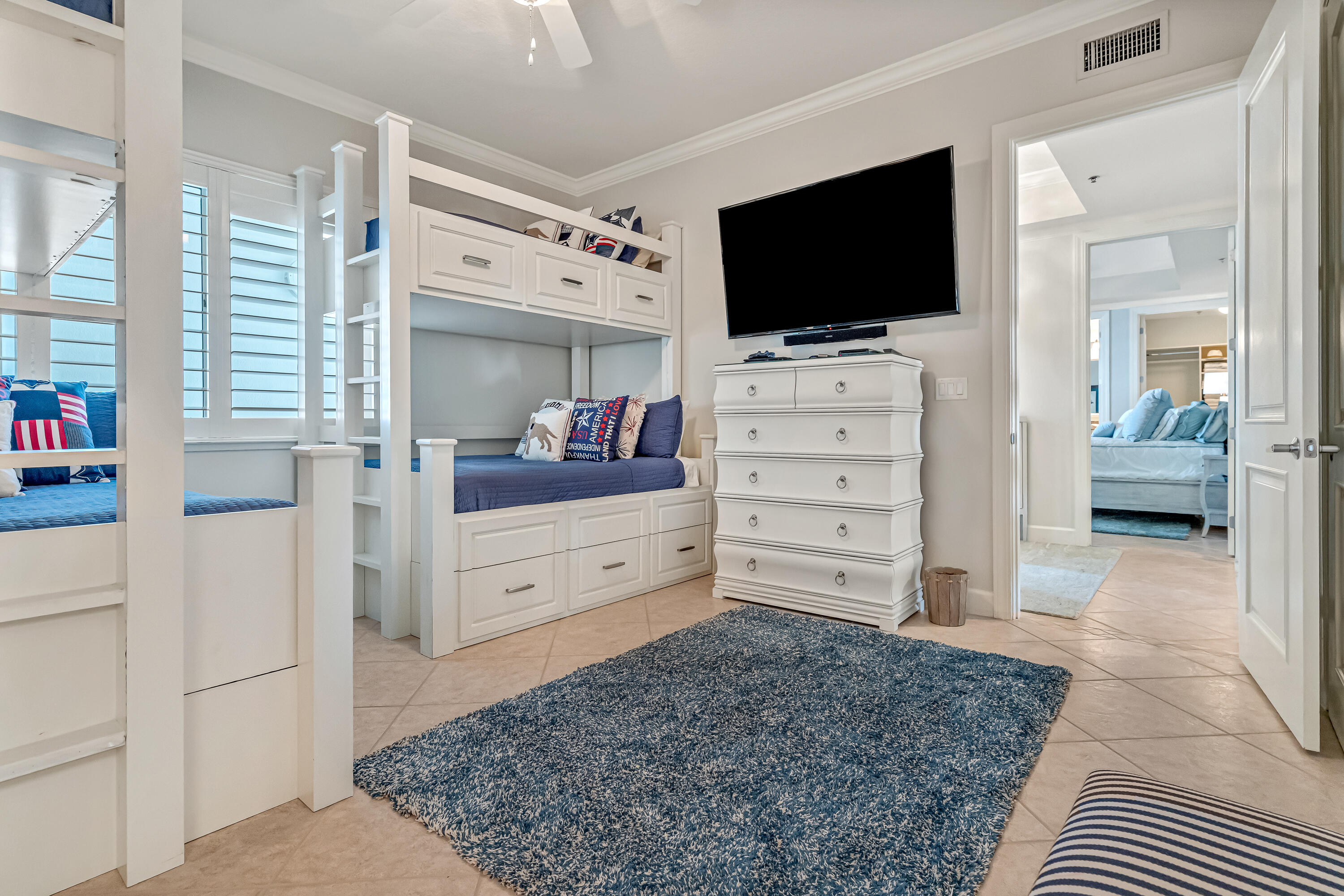 HARBOR LANDING - Residential