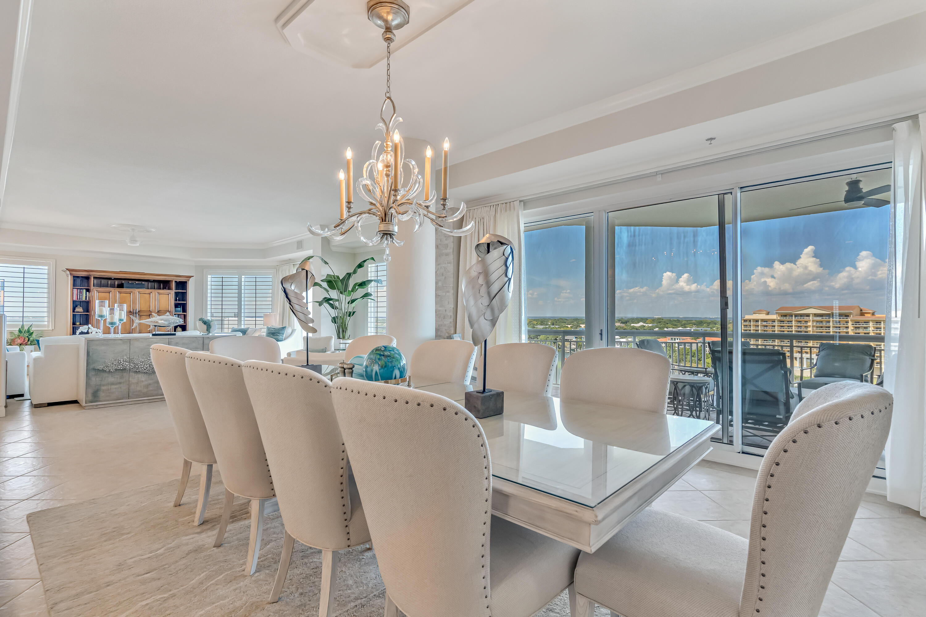 HARBOR LANDING - Residential