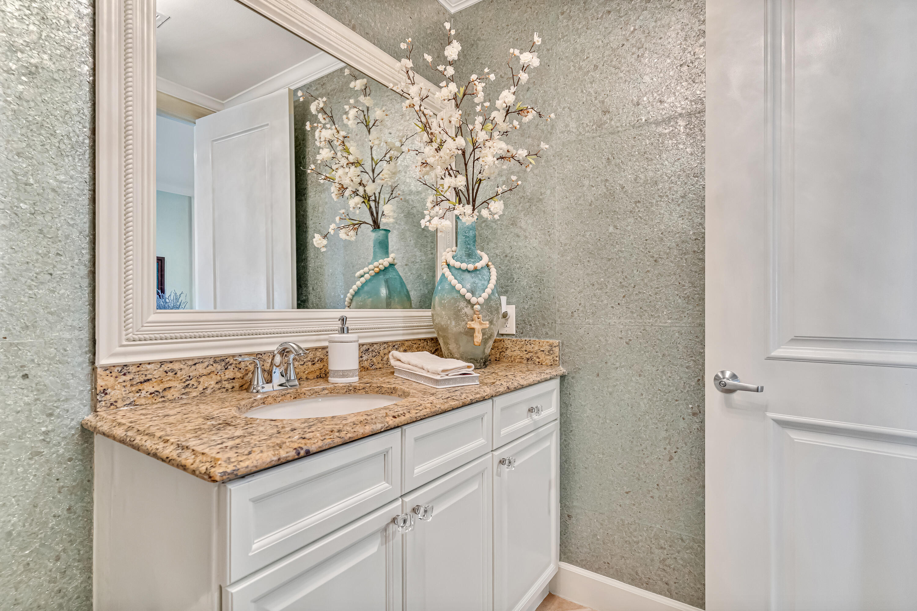 HARBOR LANDING - Residential