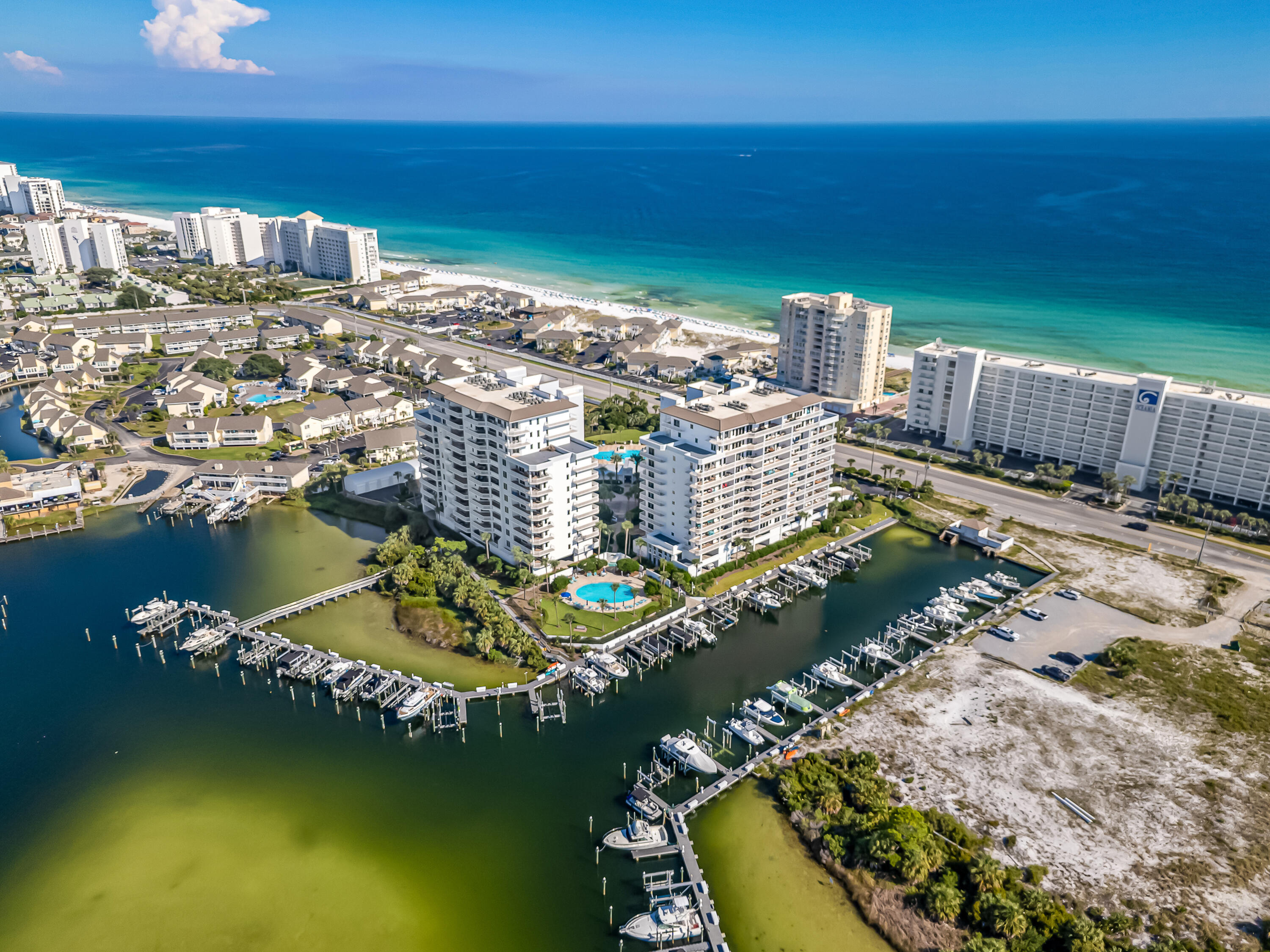 HARBOR LANDING - Residential