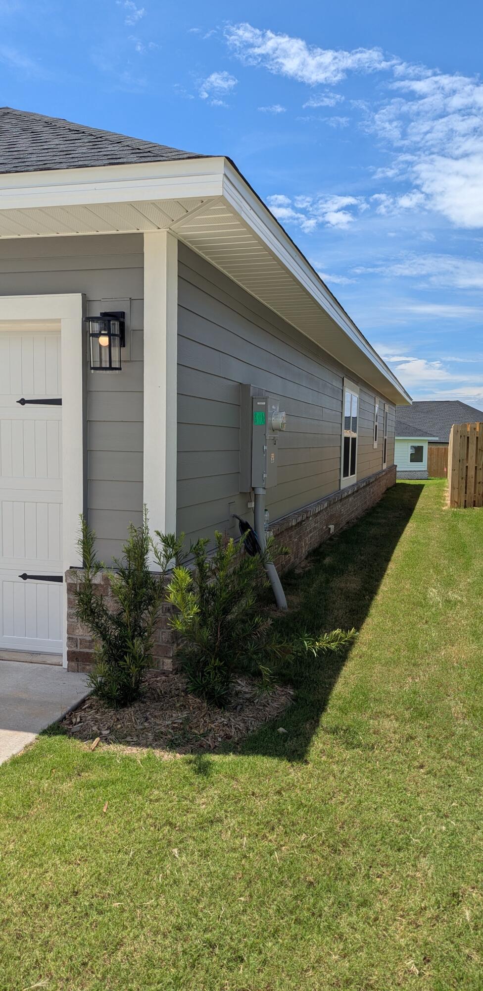 THE BLUFFS AT LAFAYETTE - Residential