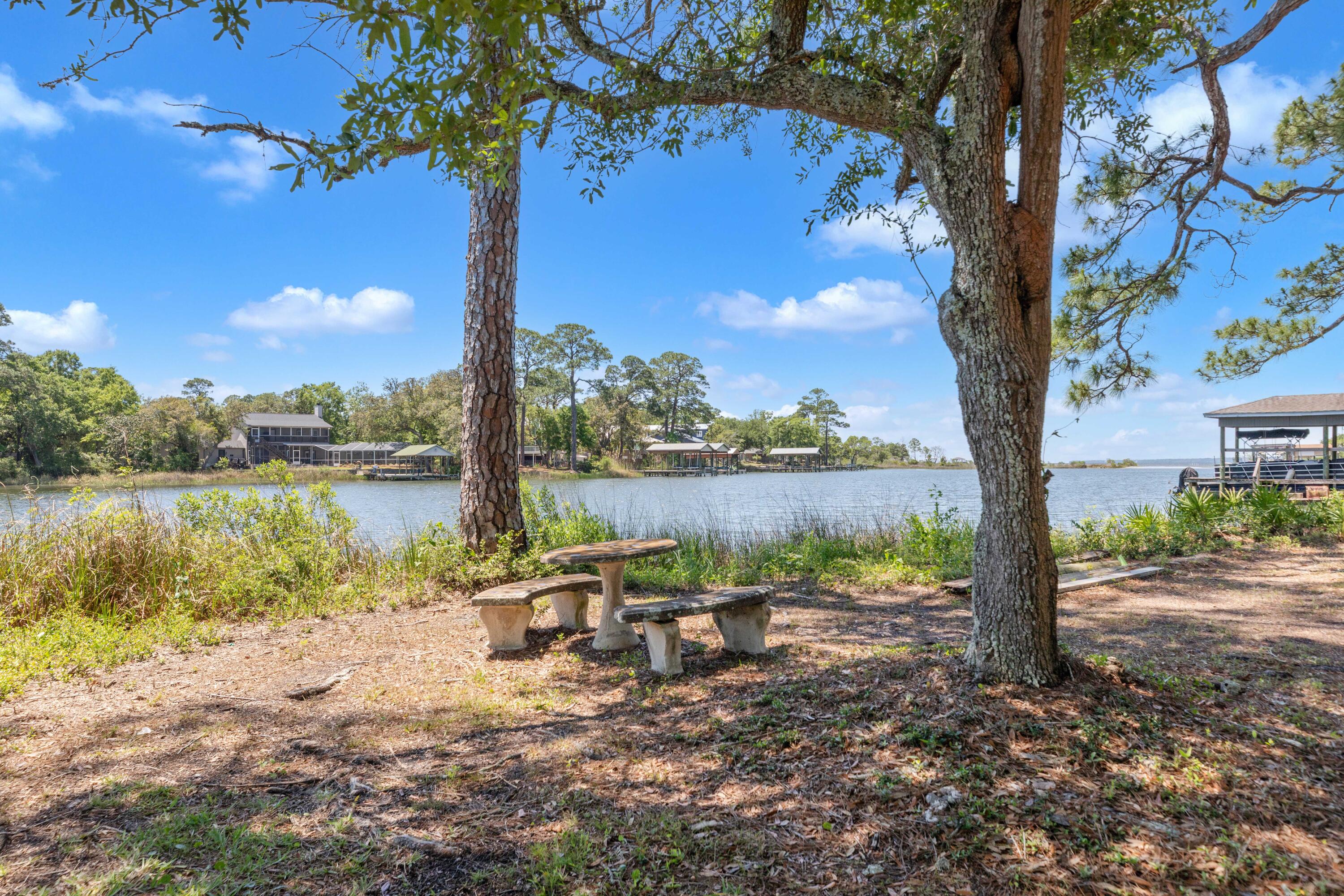 BAY POINT - Residential