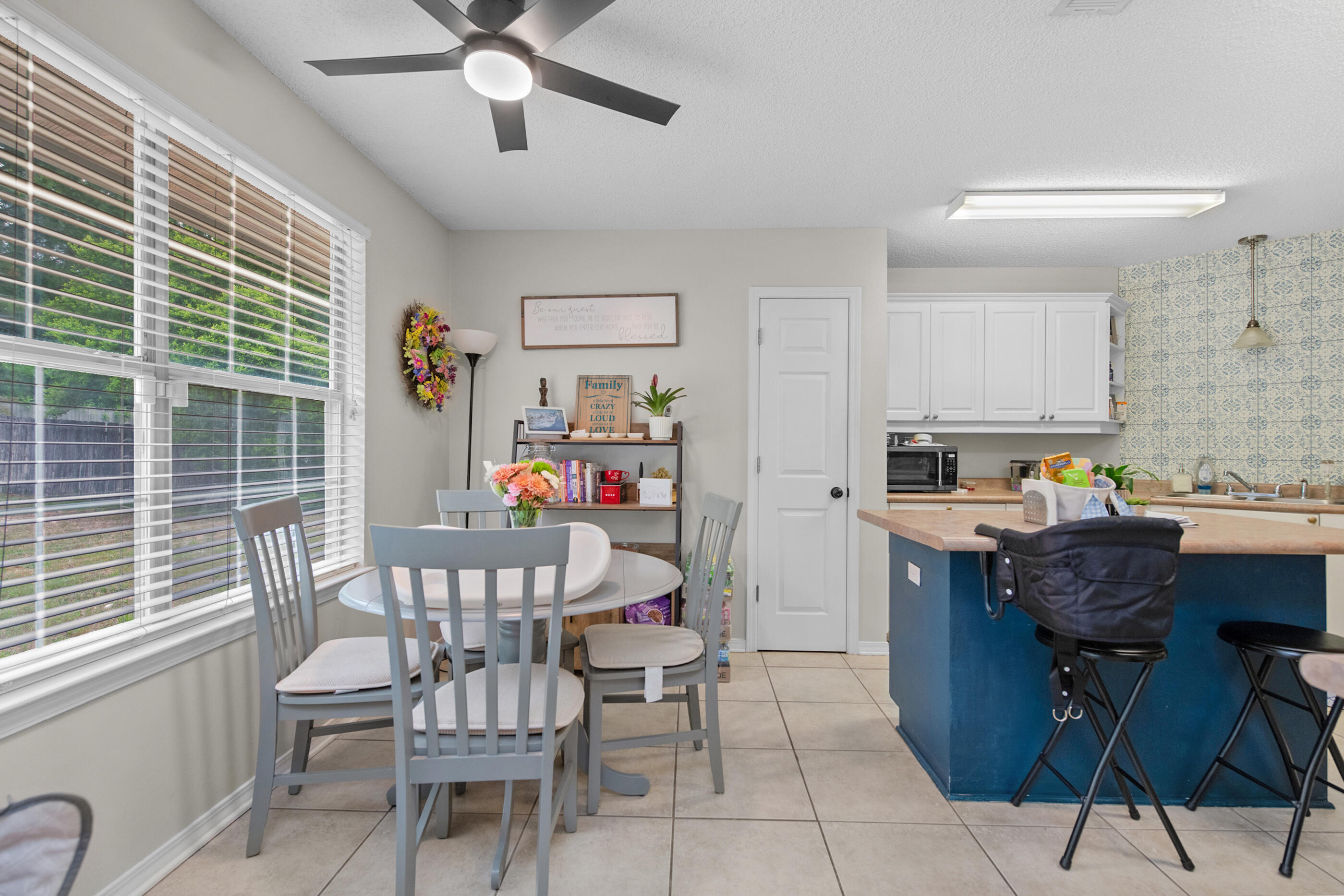 COUNTRYVIEW ESTATES 4TH ADDN - Residential