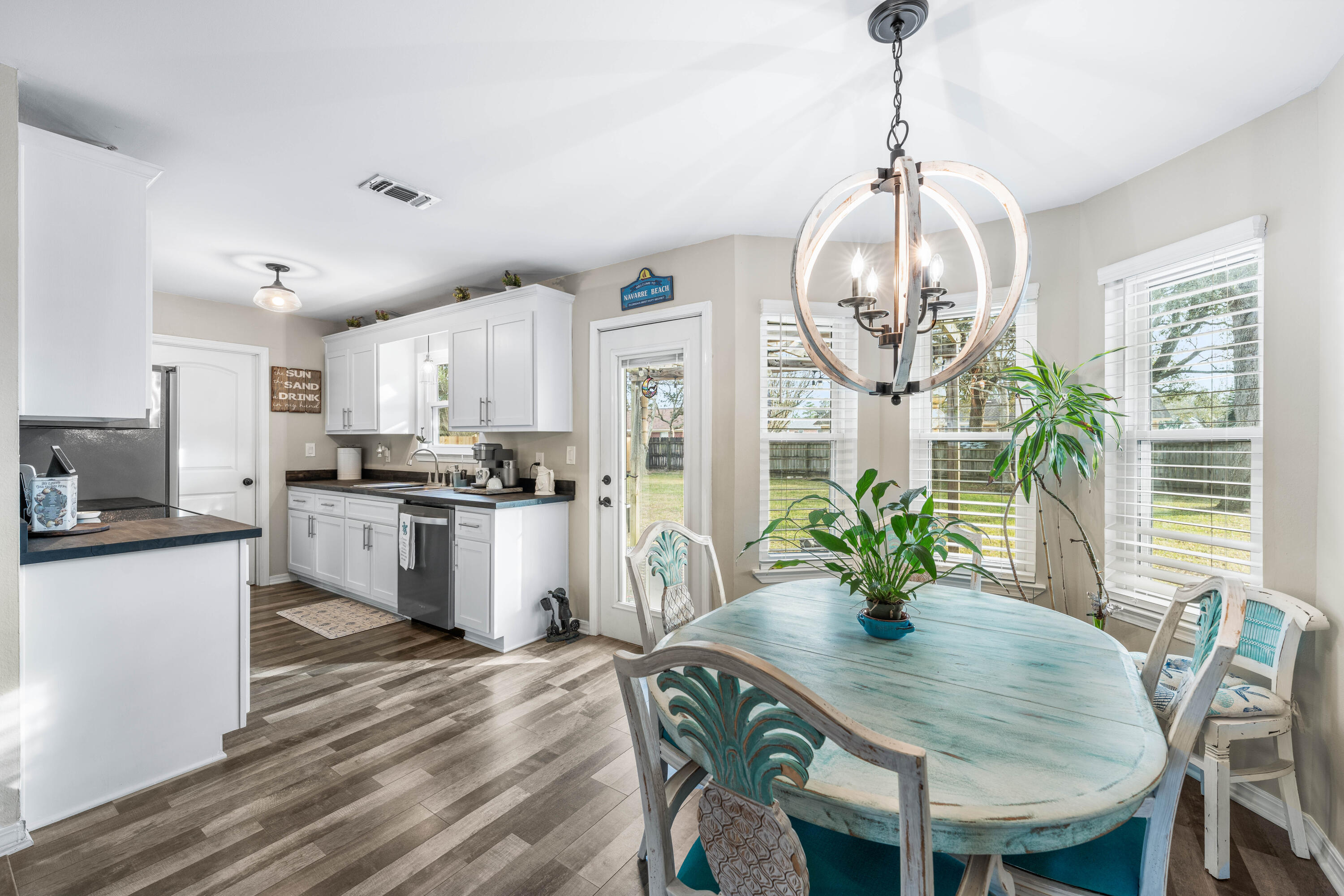 COUNTRY BREEZE ESTATES - Residential