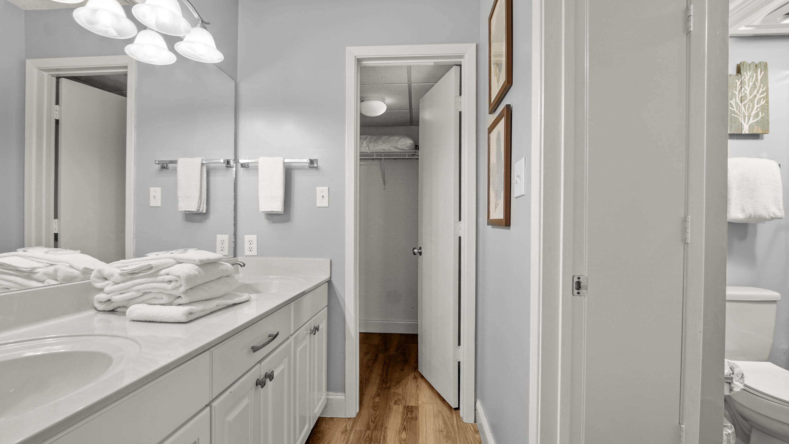 Edgewater Beachview Villas - Residential