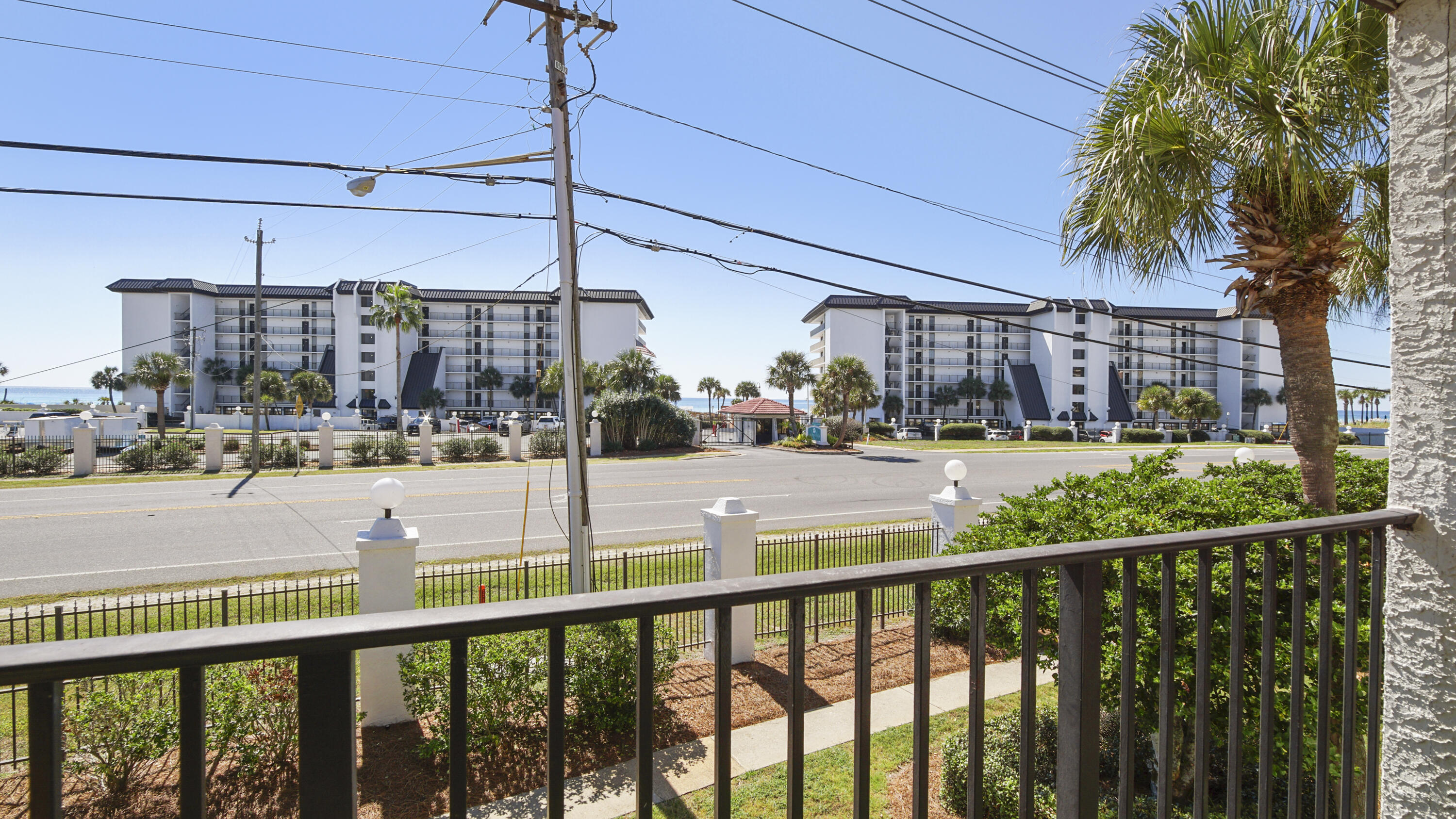 Edgewater Beachview Villas - Residential