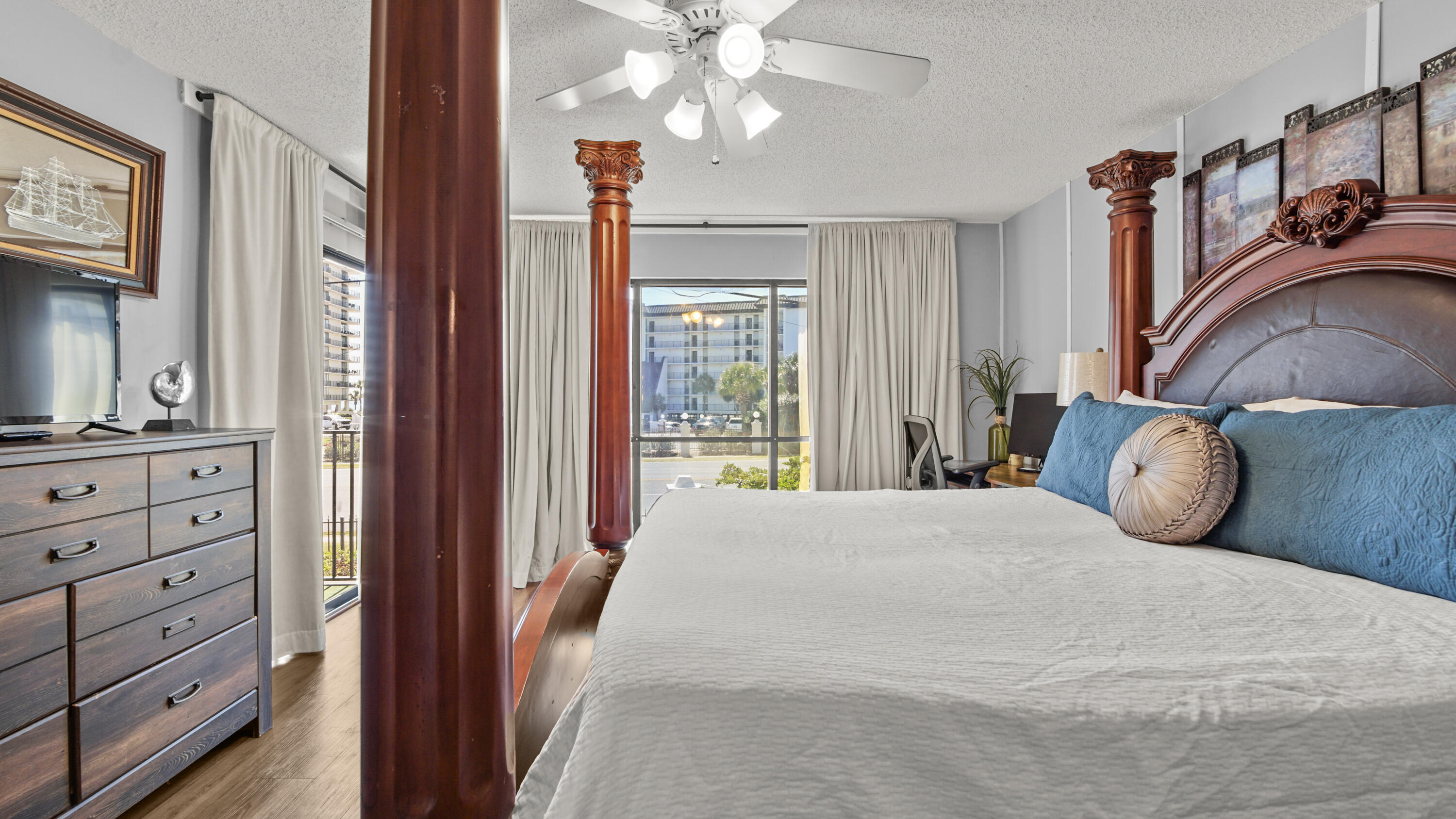 Edgewater Beachview Villas - Residential