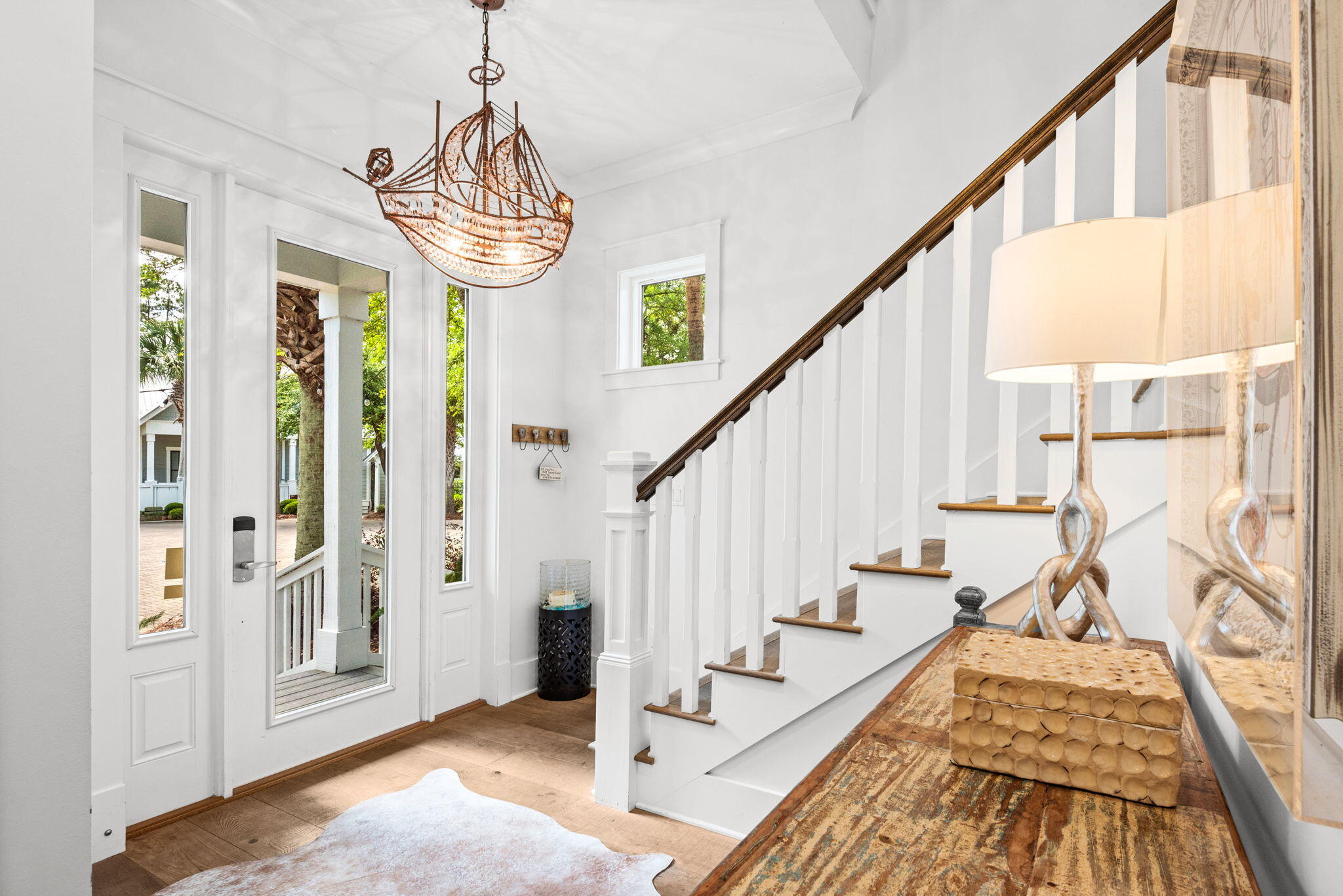 COTTAGES AT EASTERN LAKE - Residential