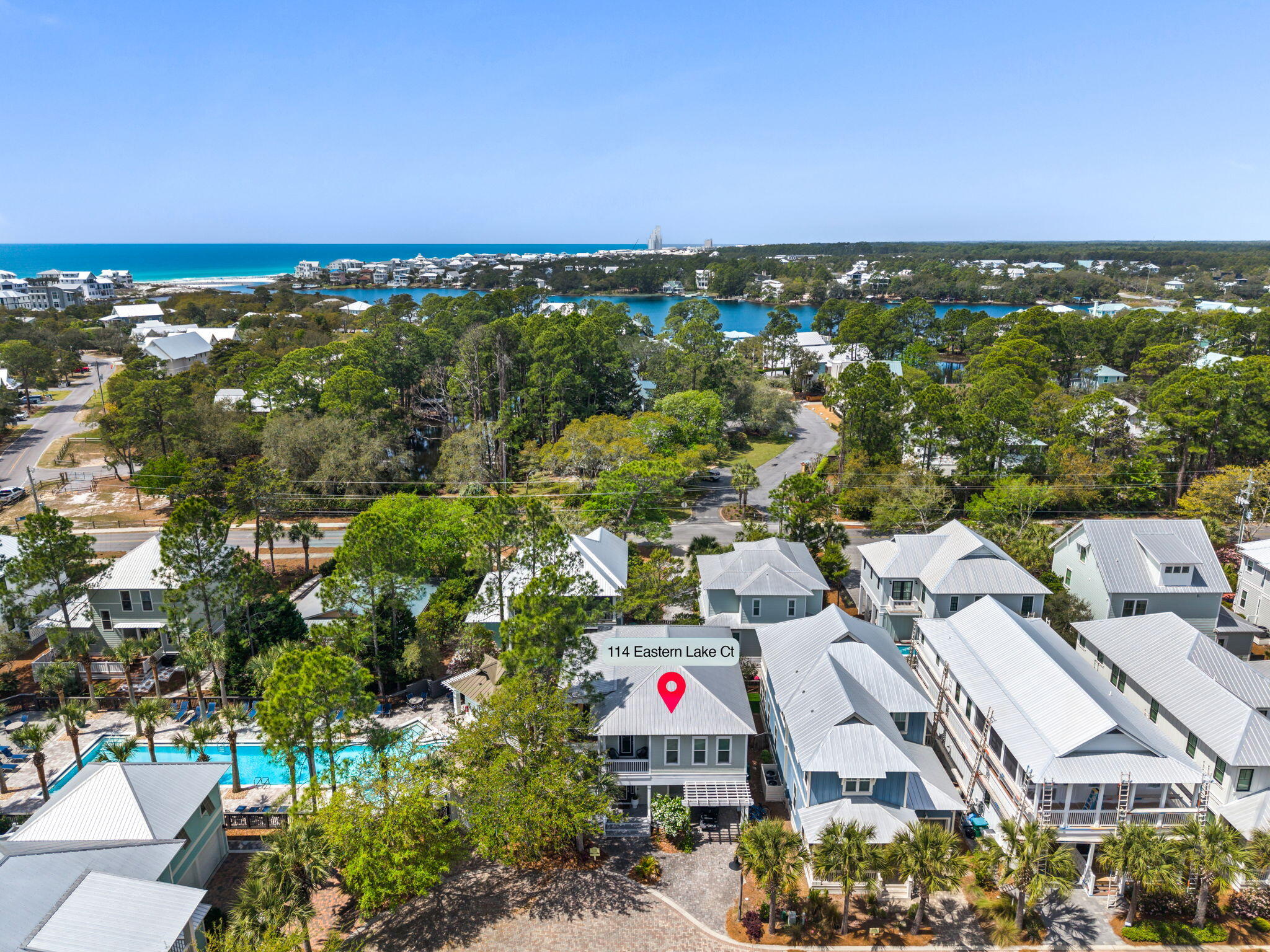 COTTAGES AT EASTERN LAKE - Residential