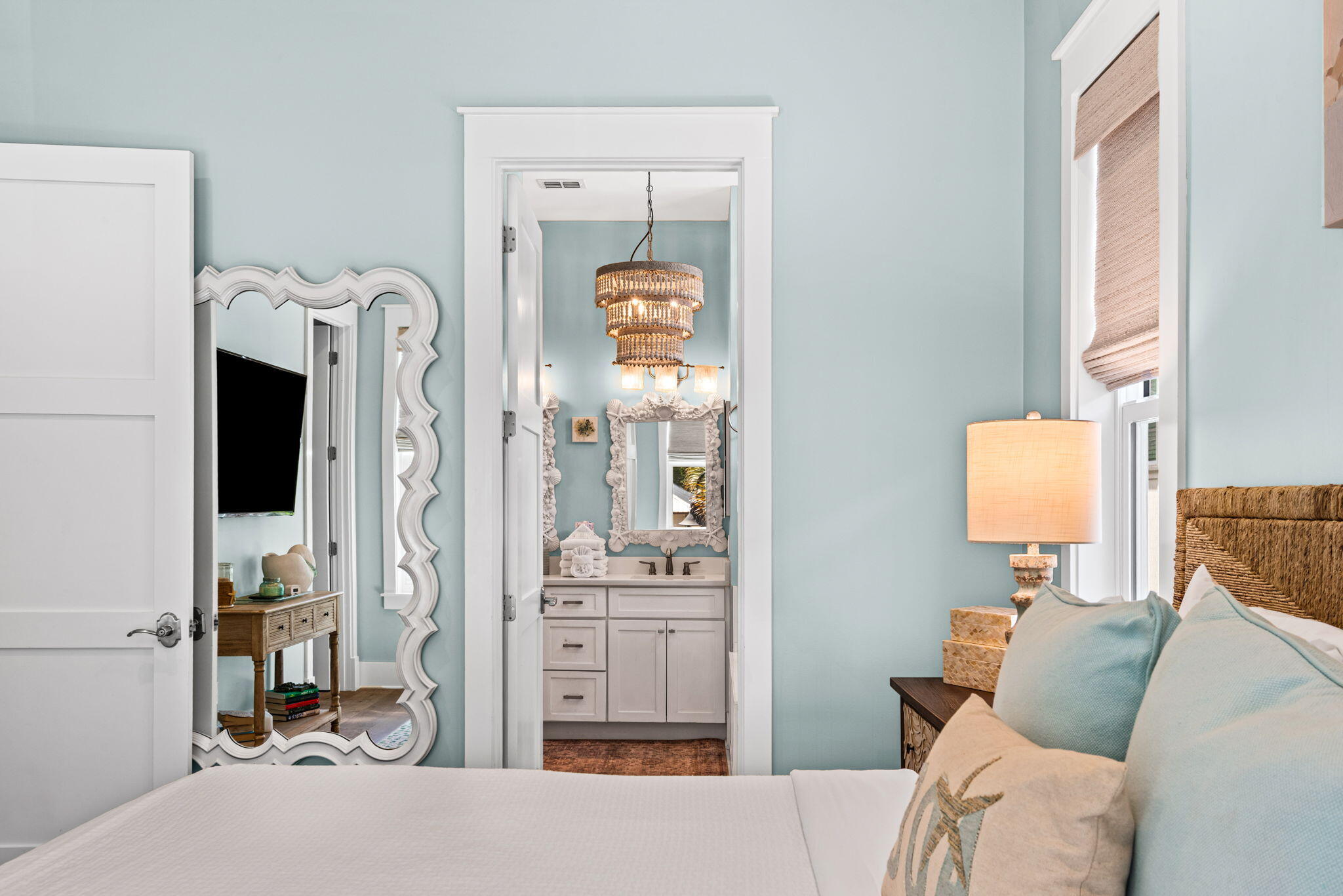 COTTAGES AT EASTERN LAKE - Residential