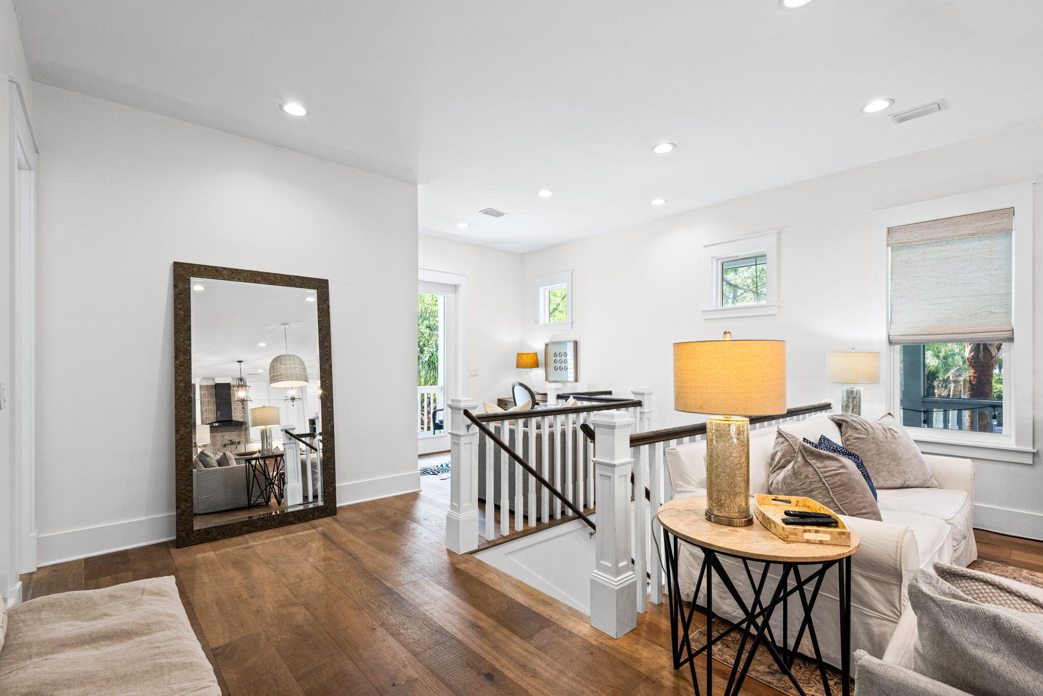 COTTAGES AT EASTERN LAKE - Residential