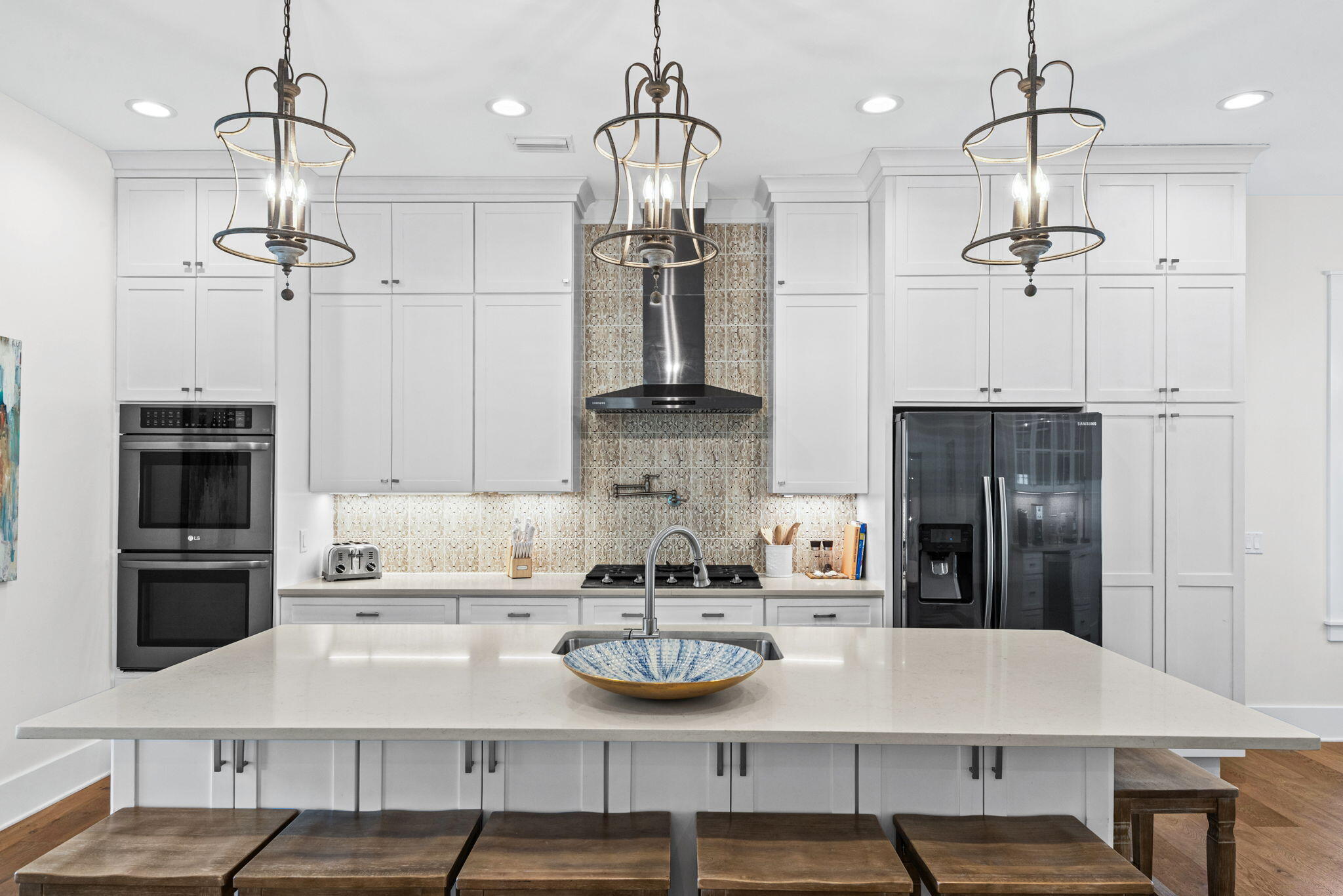 COTTAGES AT EASTERN LAKE - Residential