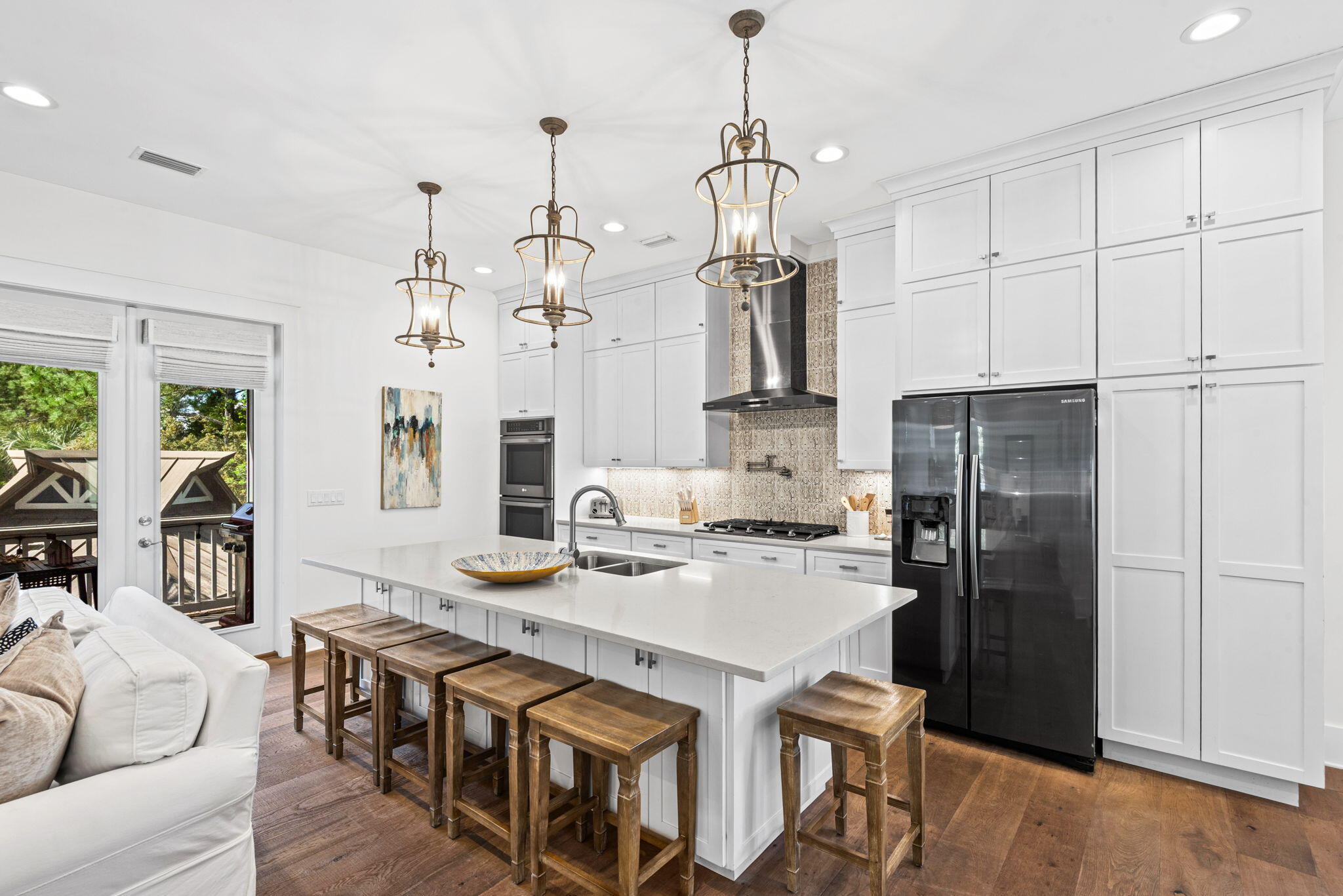 COTTAGES AT EASTERN LAKE - Residential