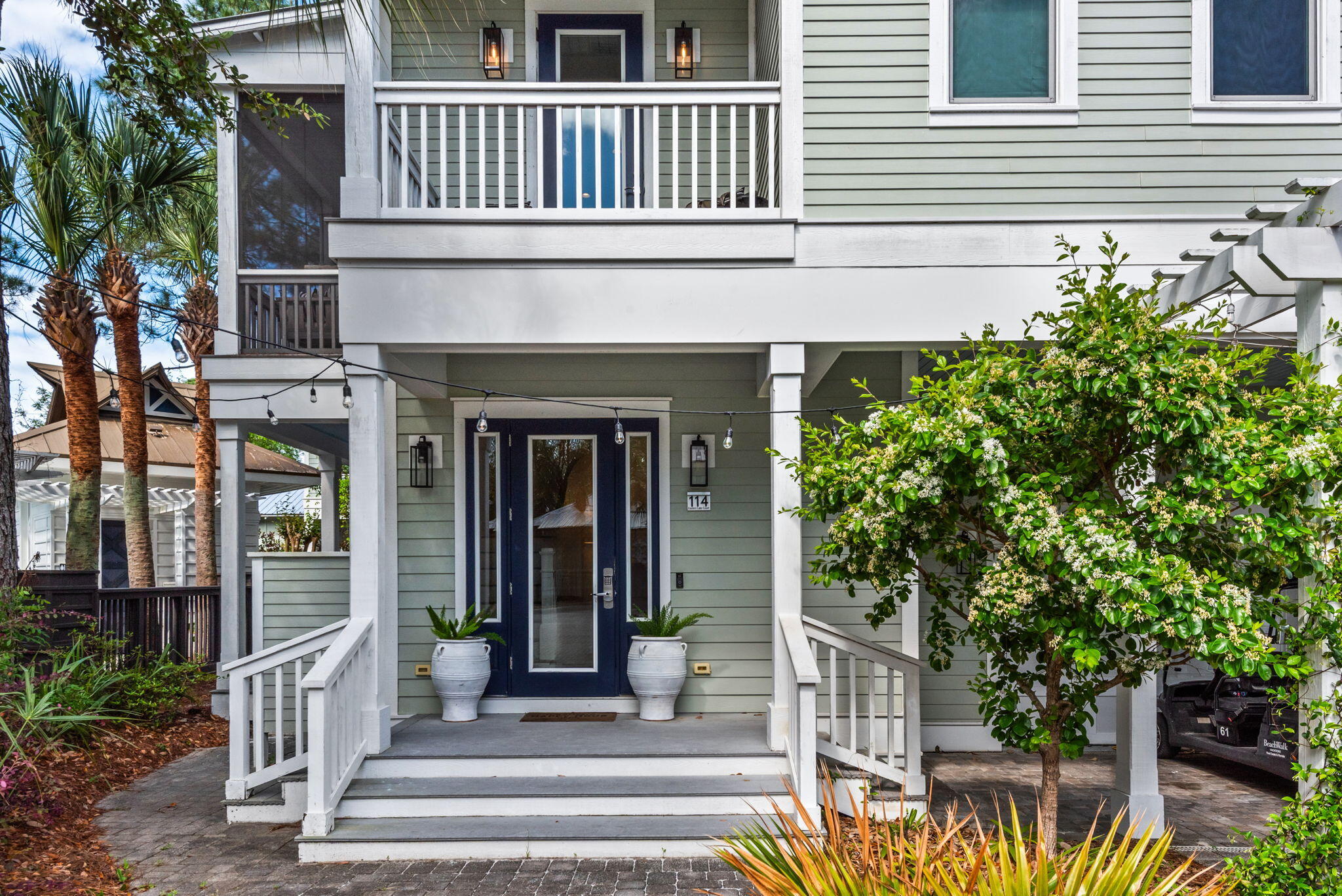 COTTAGES AT EASTERN LAKE - Residential
