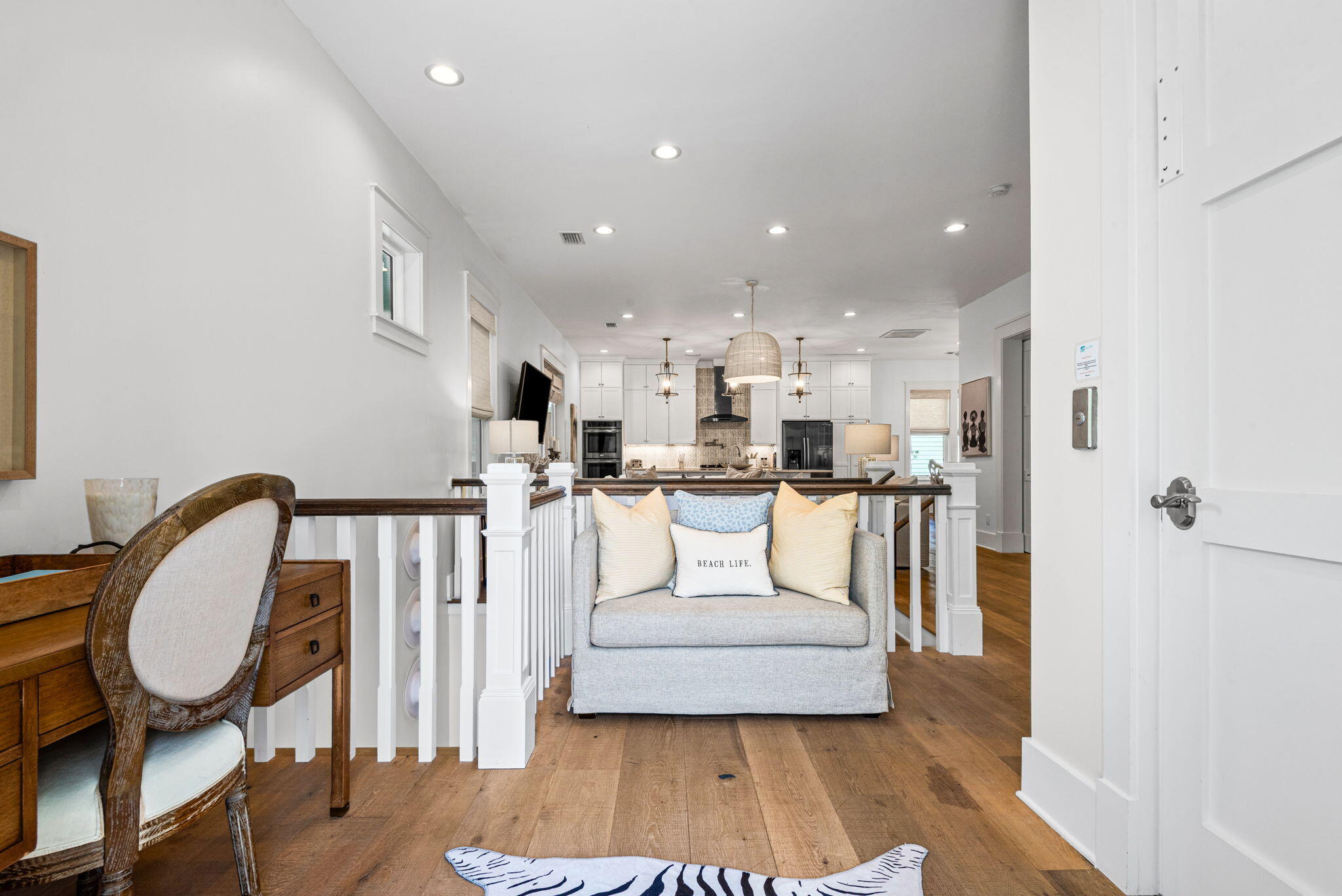 COTTAGES AT EASTERN LAKE - Residential