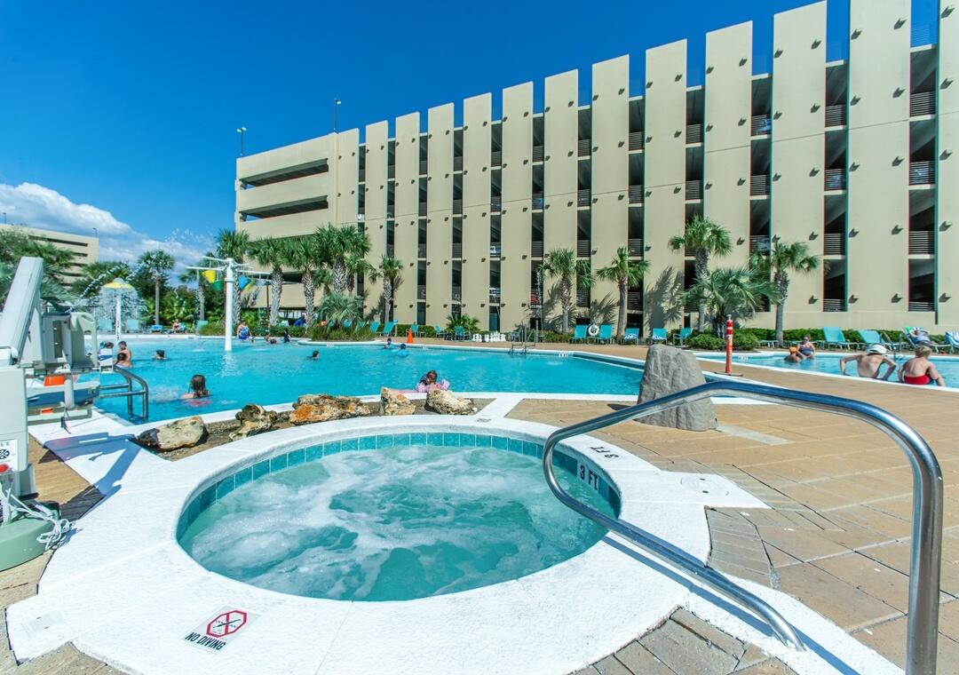 EMERALD BEACH PH 4 - Residential