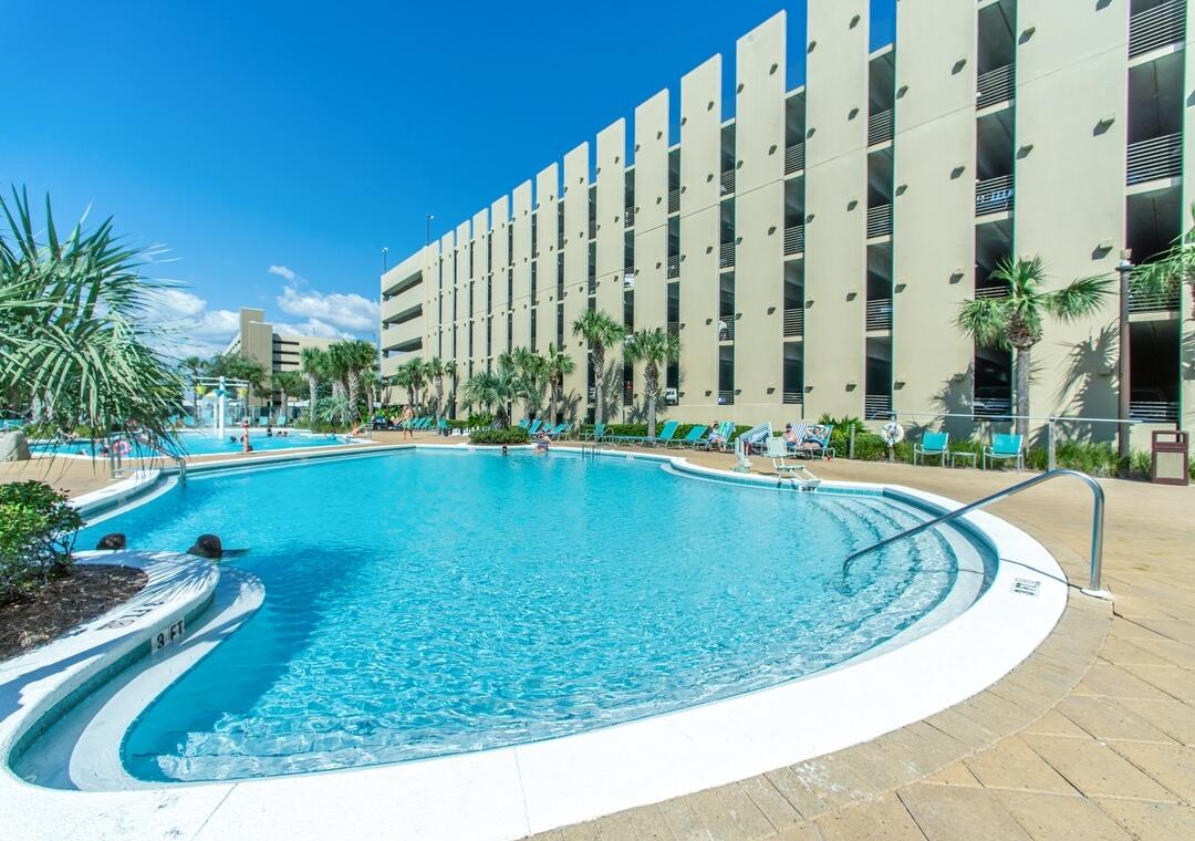 EMERALD BEACH PH 4 - Residential