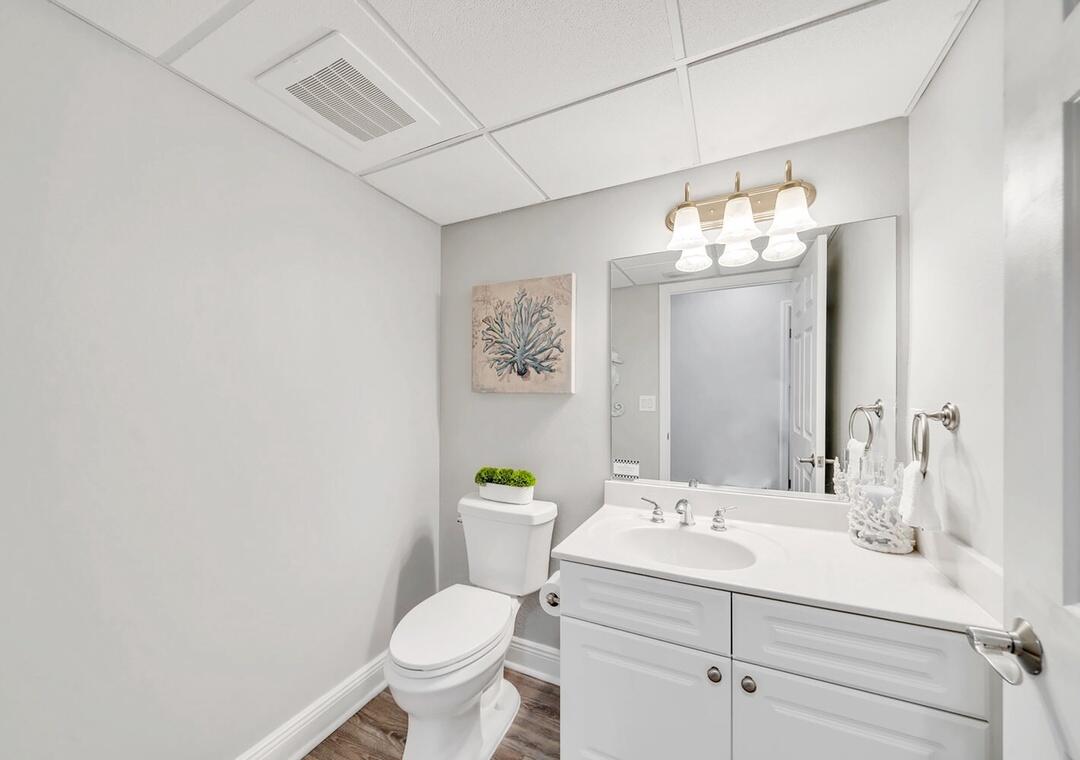 EMERALD BEACH PH 4 - Residential