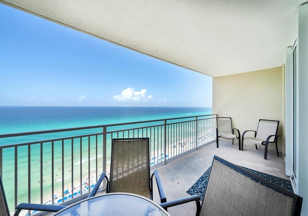 EMERALD BEACH PH 4 - Residential