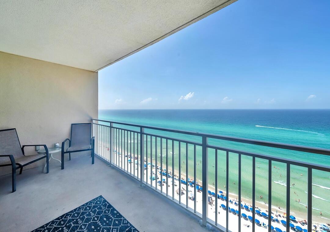 EMERALD BEACH PH 4 - Residential