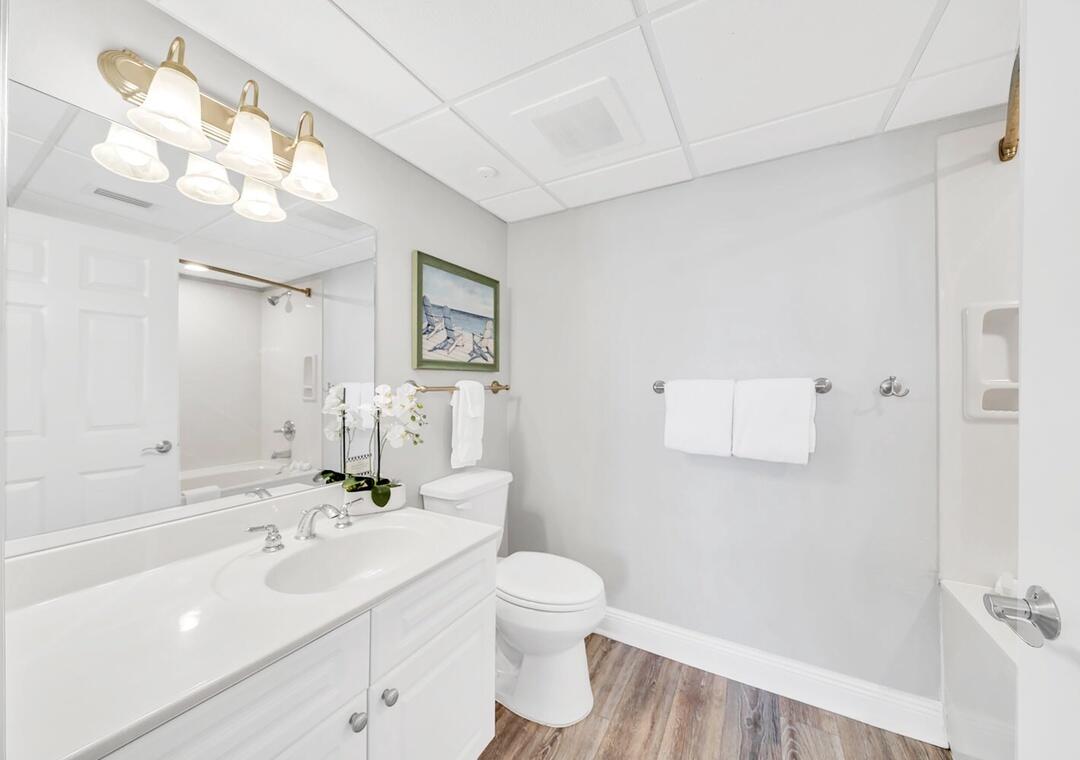 EMERALD BEACH PH 4 - Residential