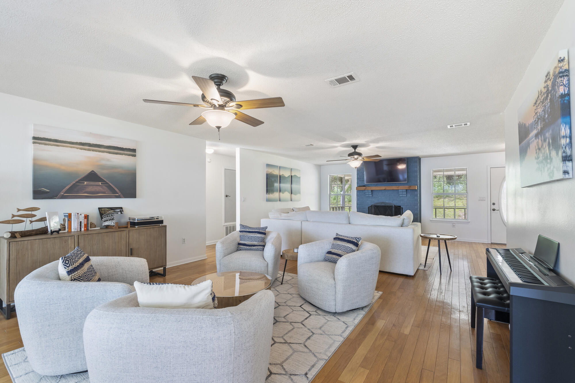 HOLLEY FAMILYPH 1 - Residential Lease