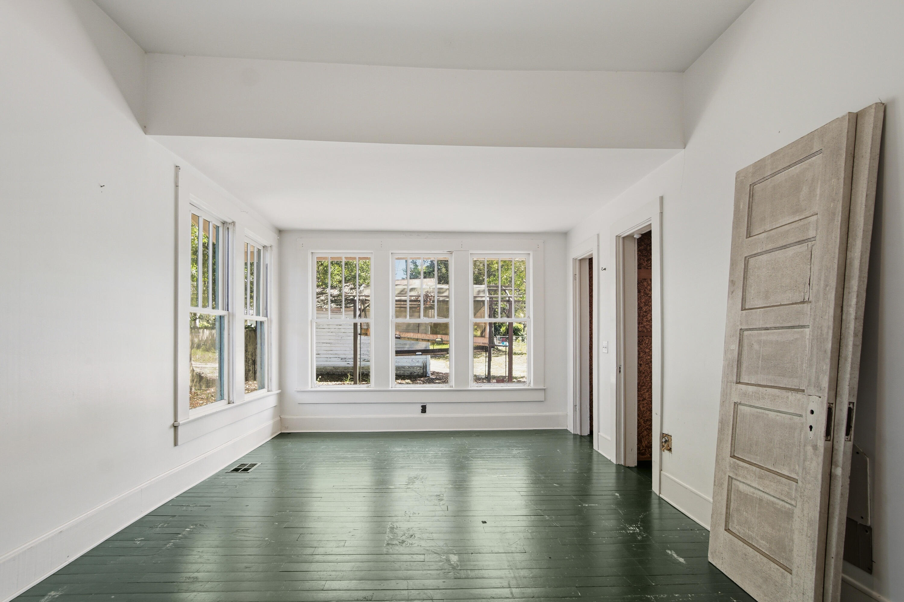 TOWN OF DEFUNIAK SPRINGS - Residential