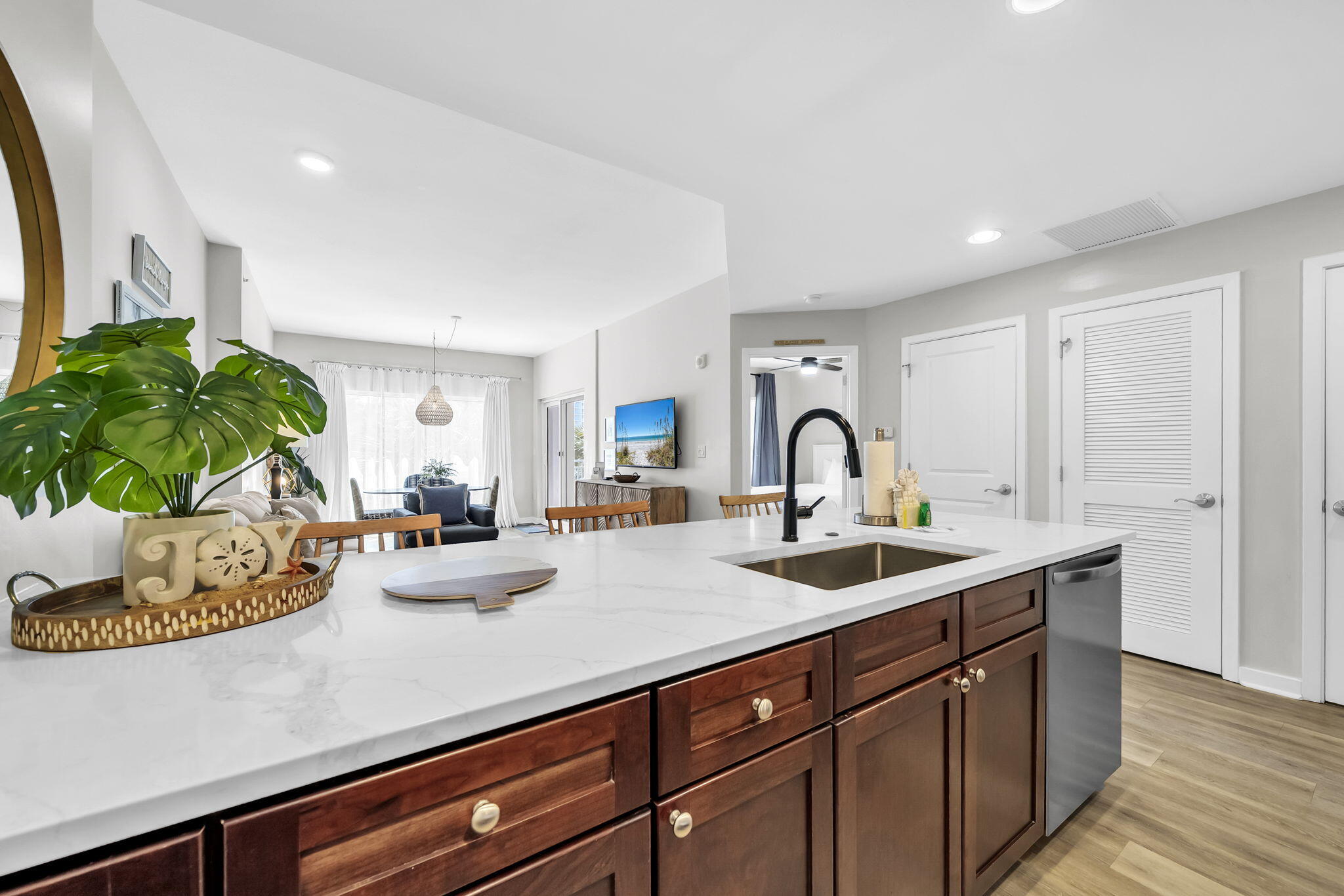 LUAU II - Residential