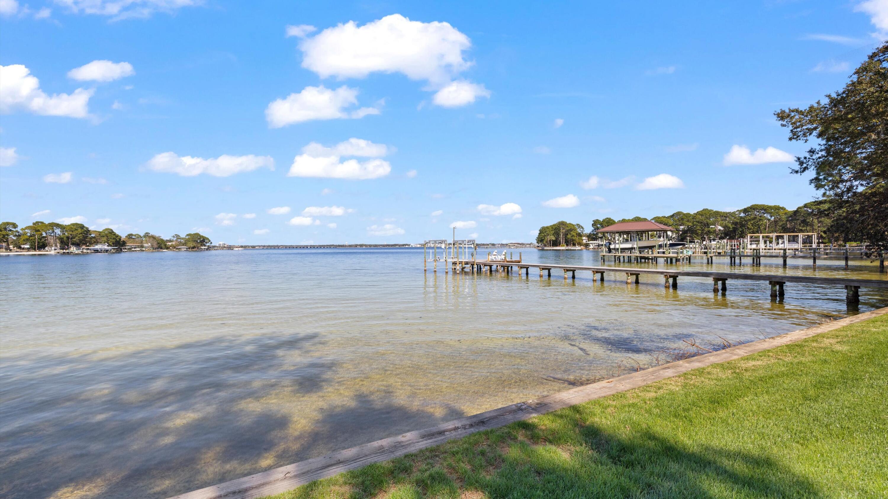 HUGHES ESTATES 1ST ADDN - Residential