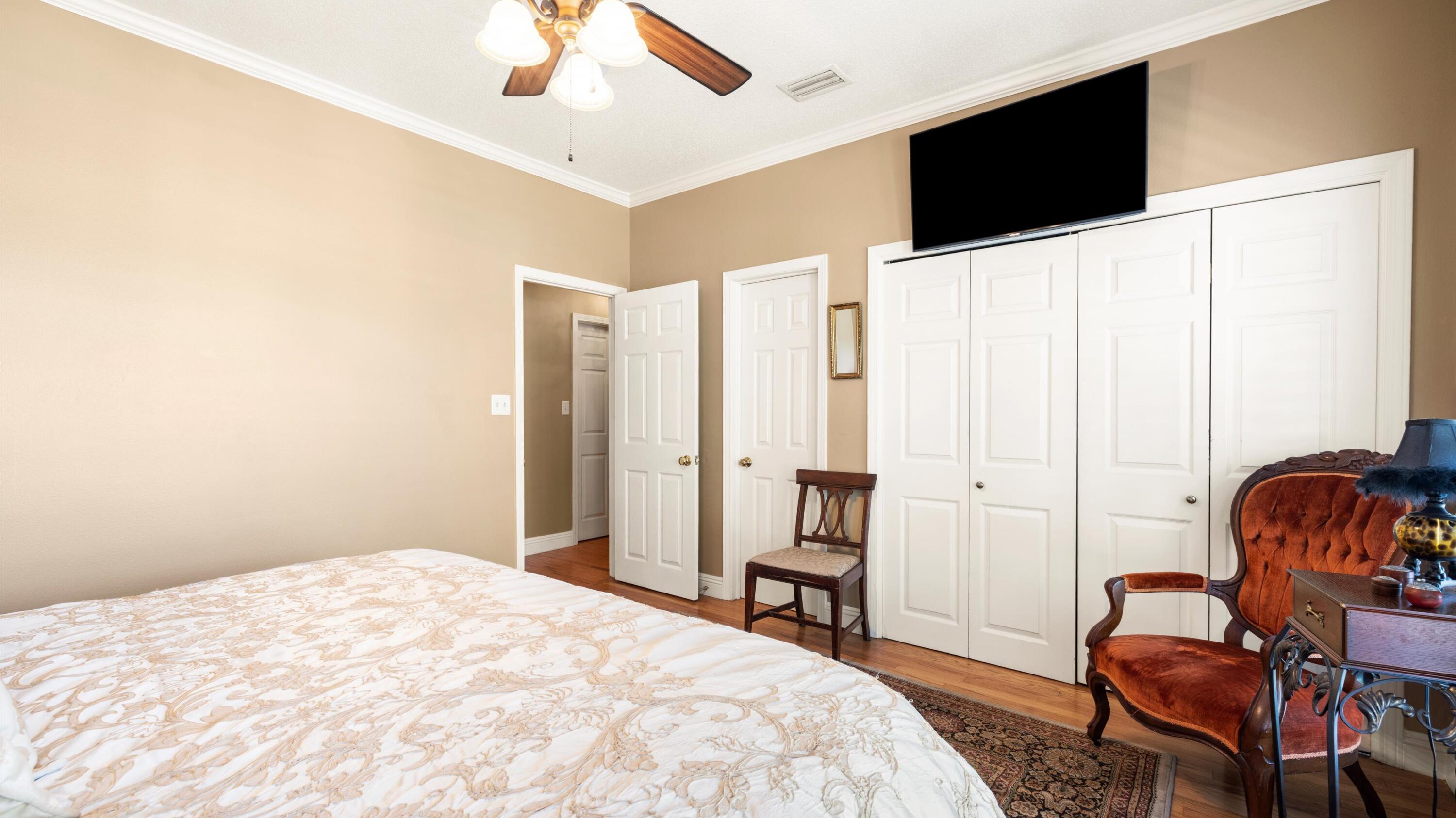 HUGHES ESTATES 1ST ADDN - Residential