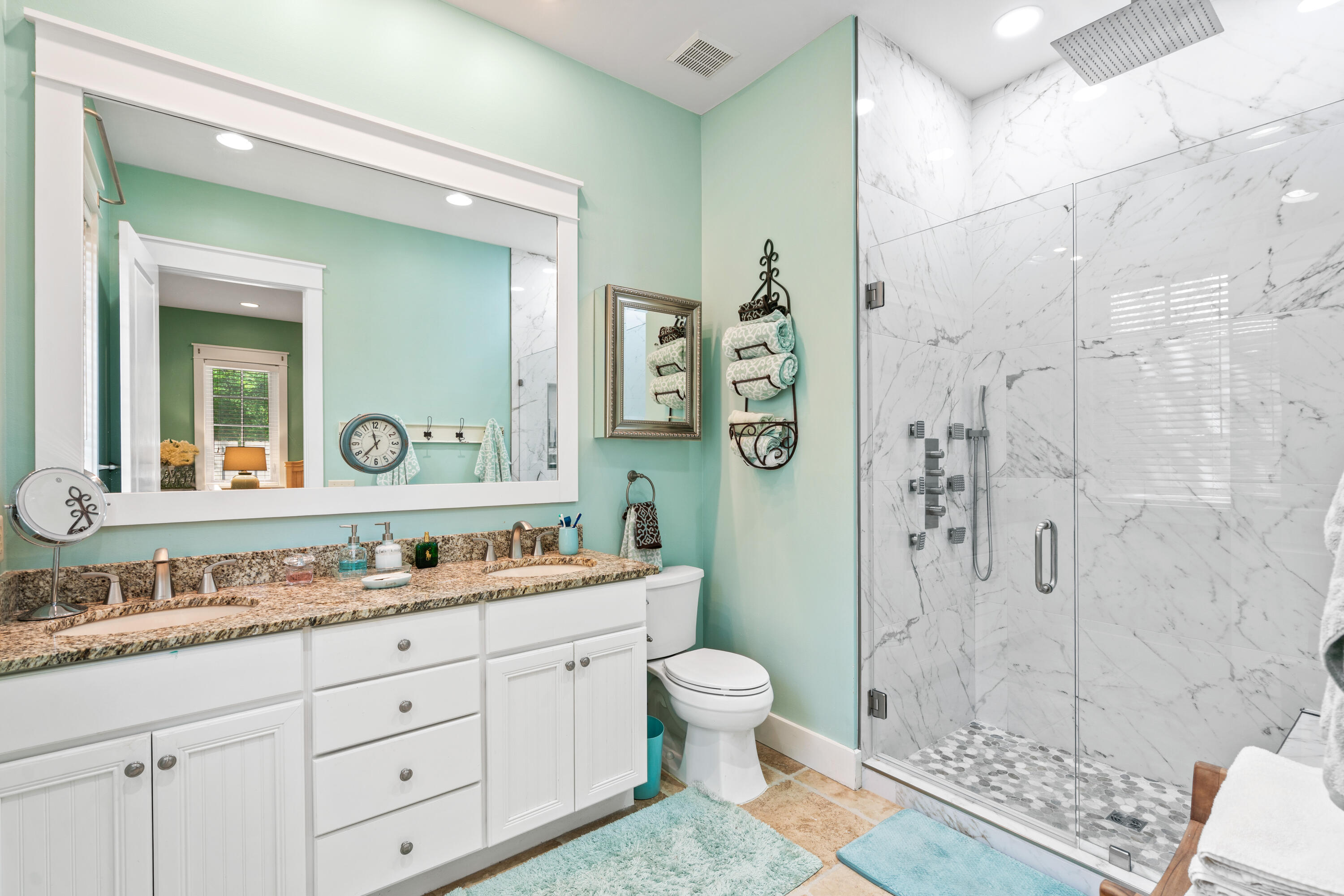 CARSON OAKS - Residential