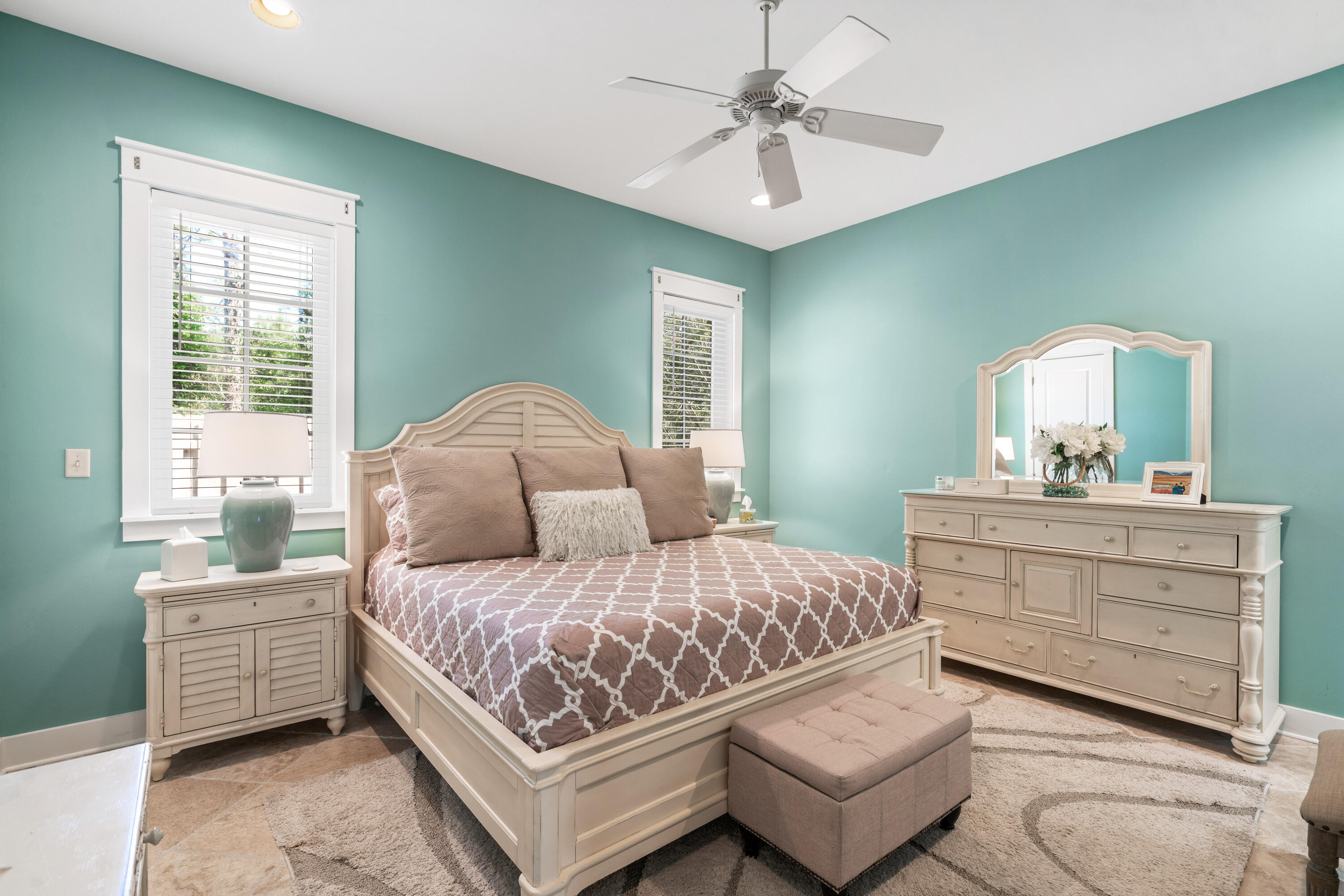 CARSON OAKS - Residential