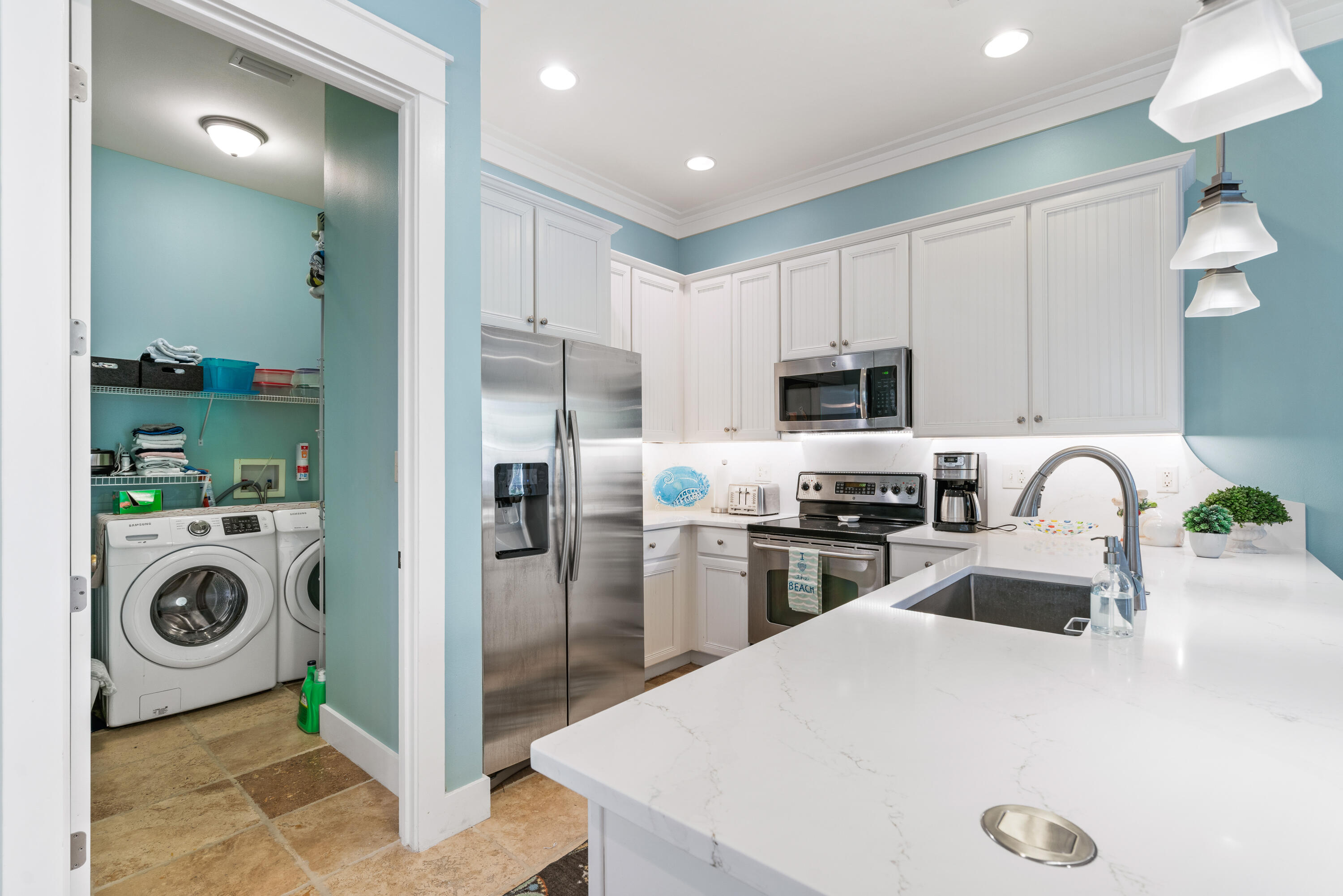 CARSON OAKS - Residential