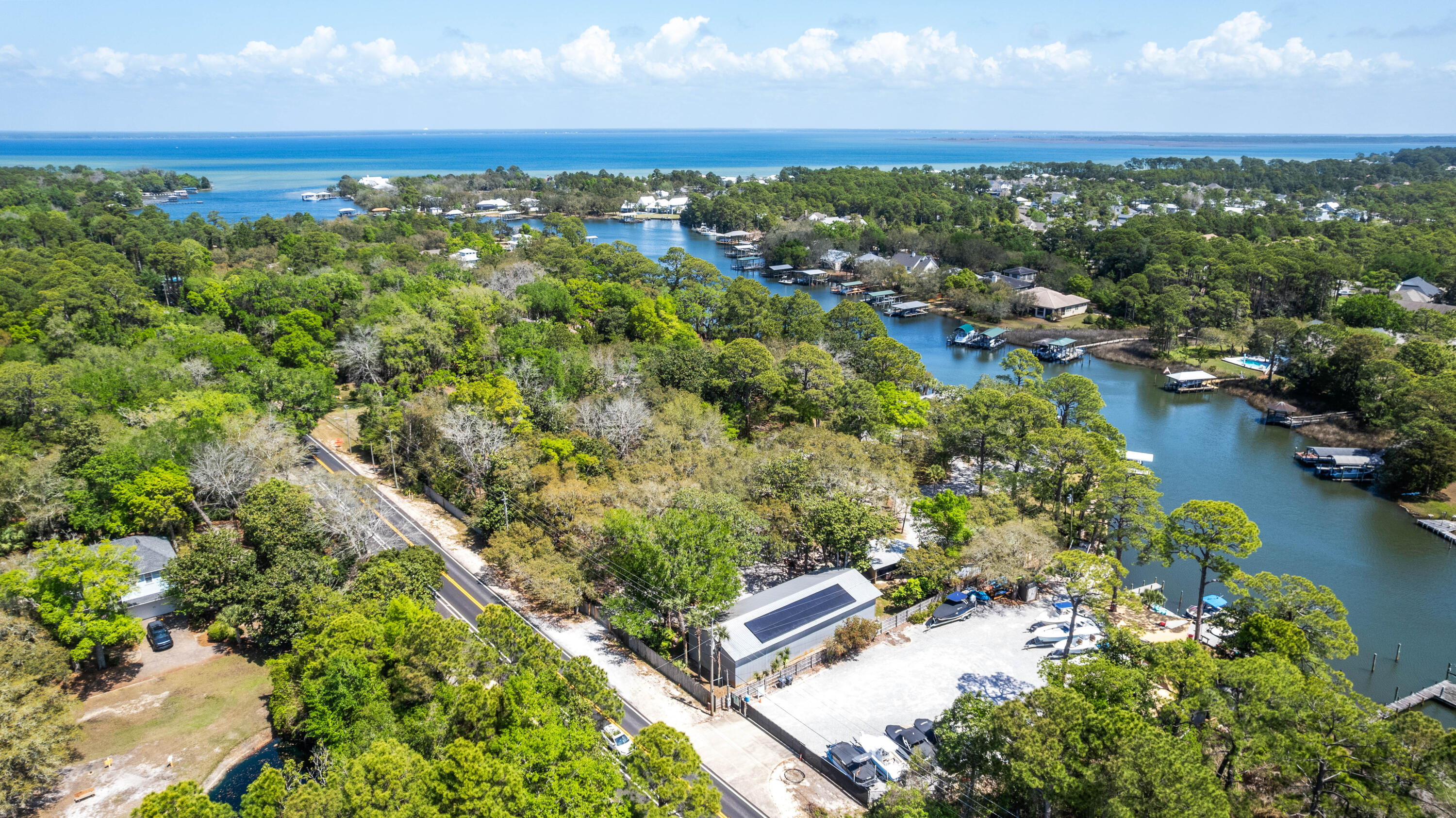 CARSON OAKS - Residential