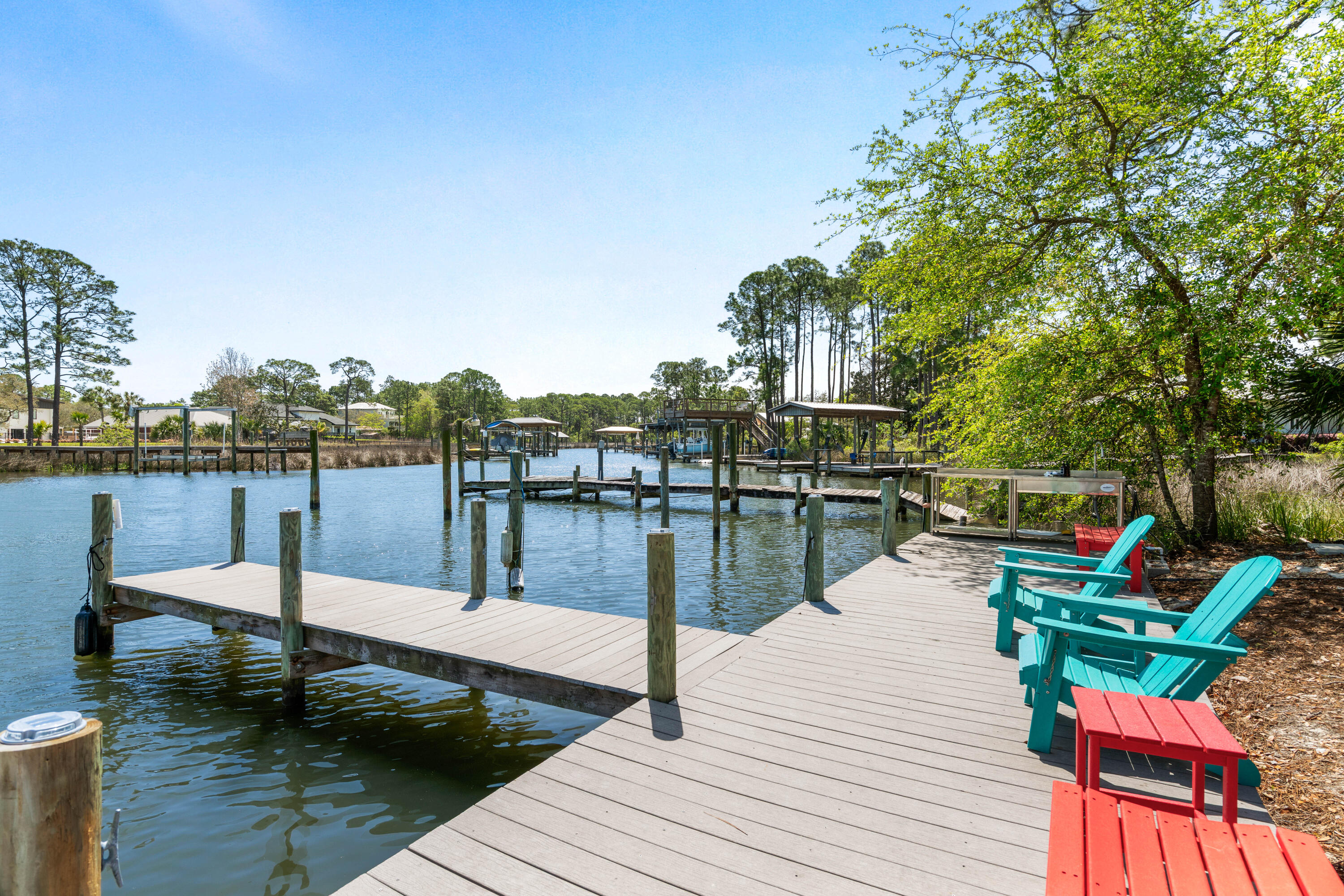 CARSON OAKS - Residential