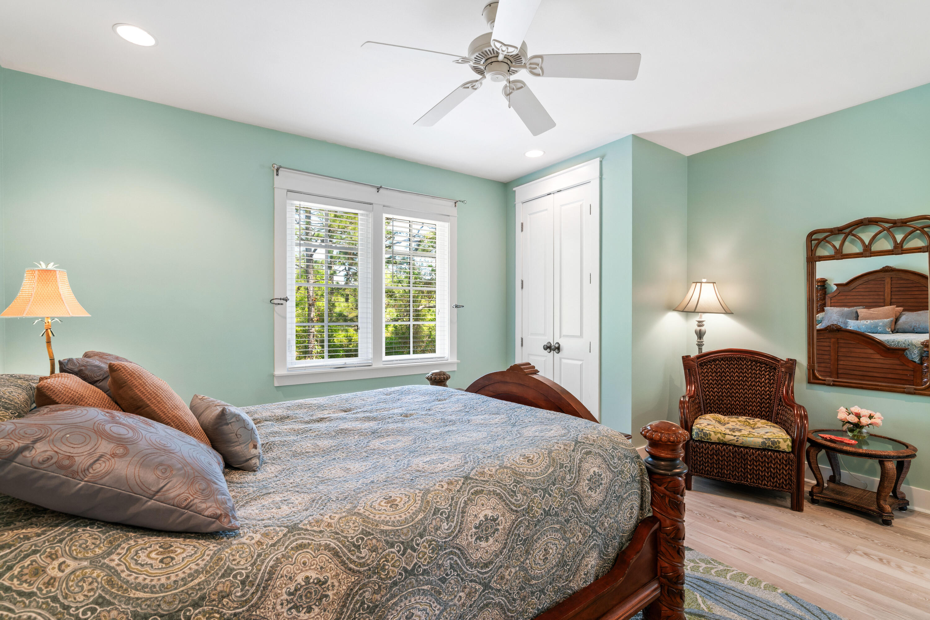 CARSON OAKS - Residential