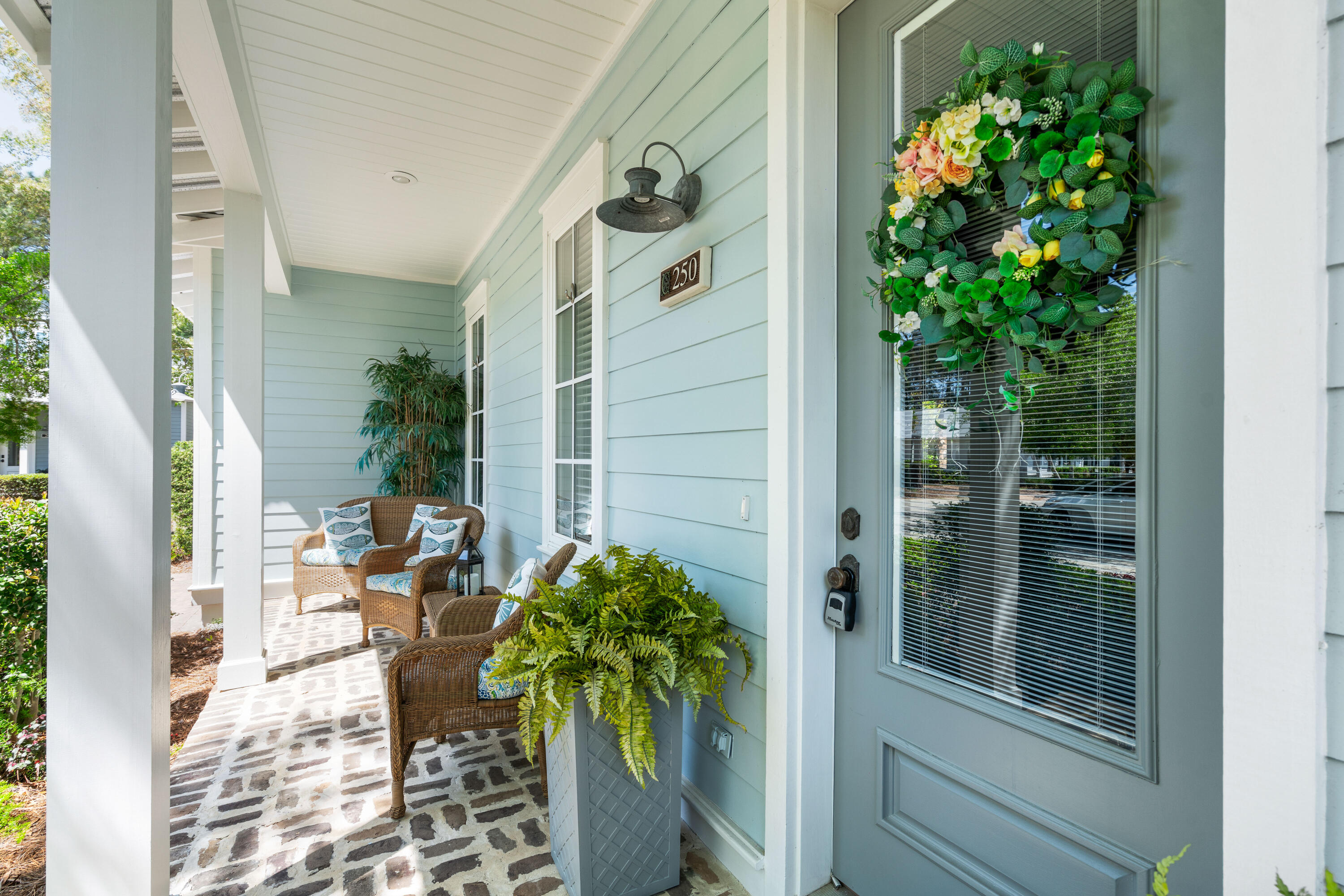 CARSON OAKS - Residential