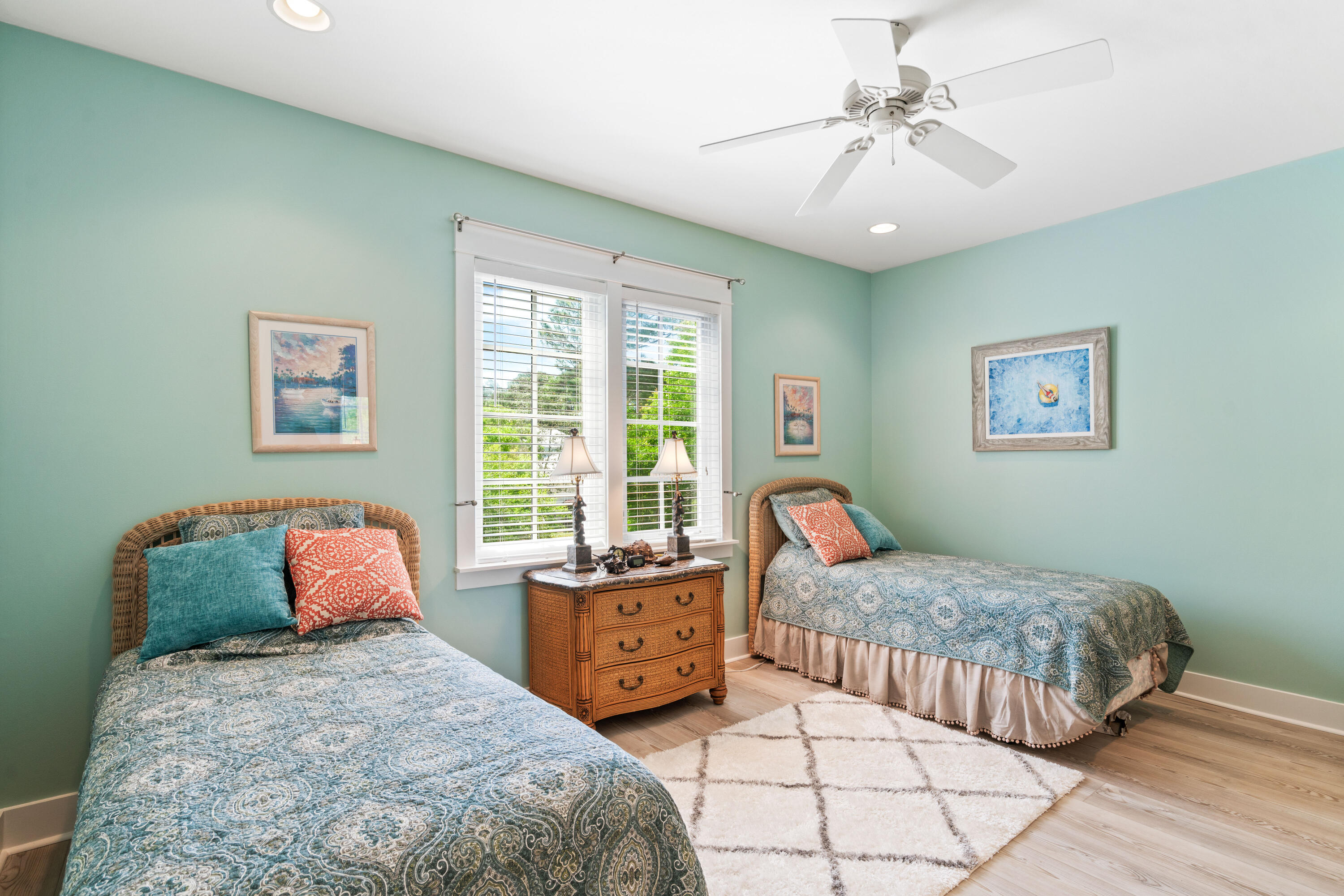 CARSON OAKS - Residential