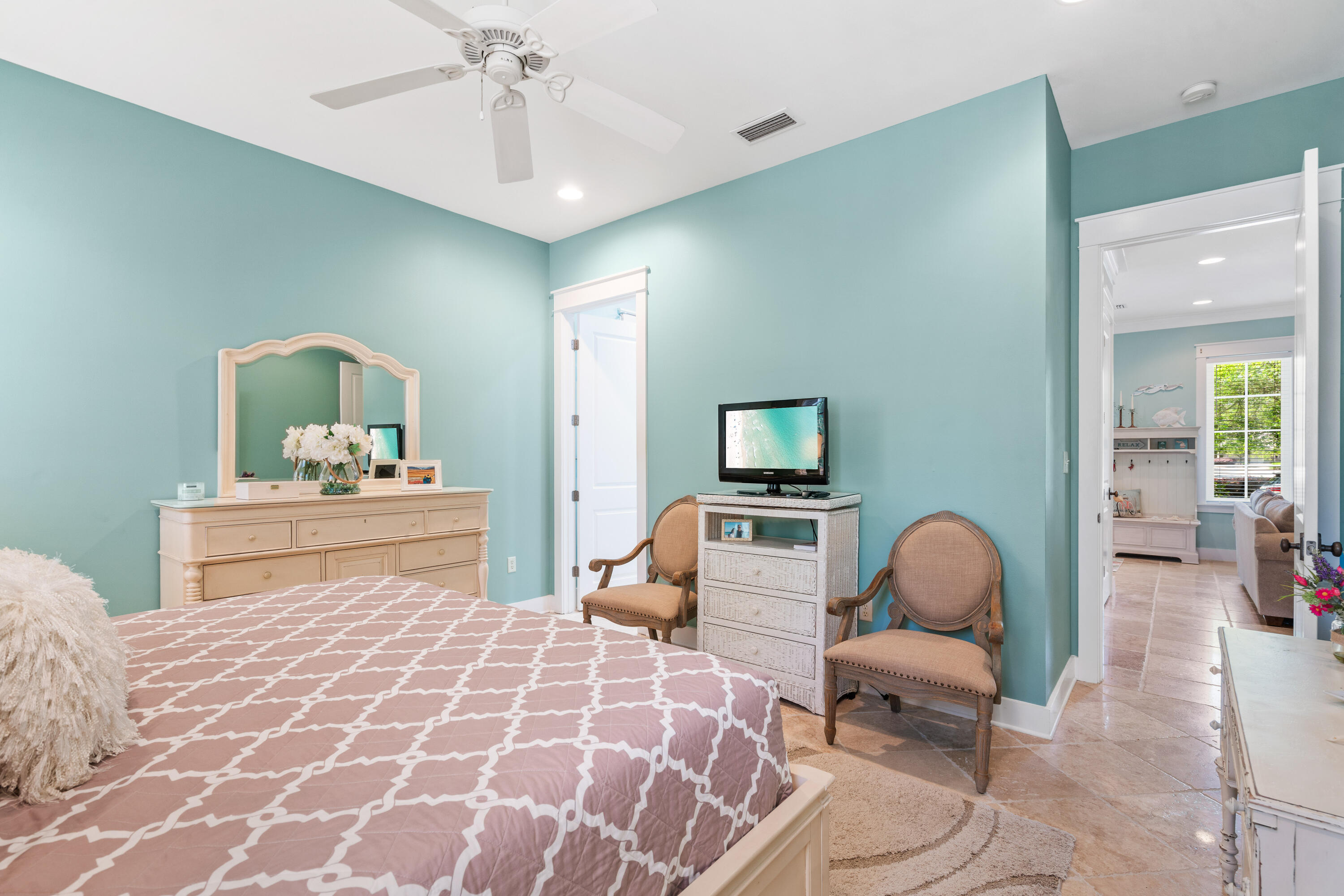 CARSON OAKS - Residential