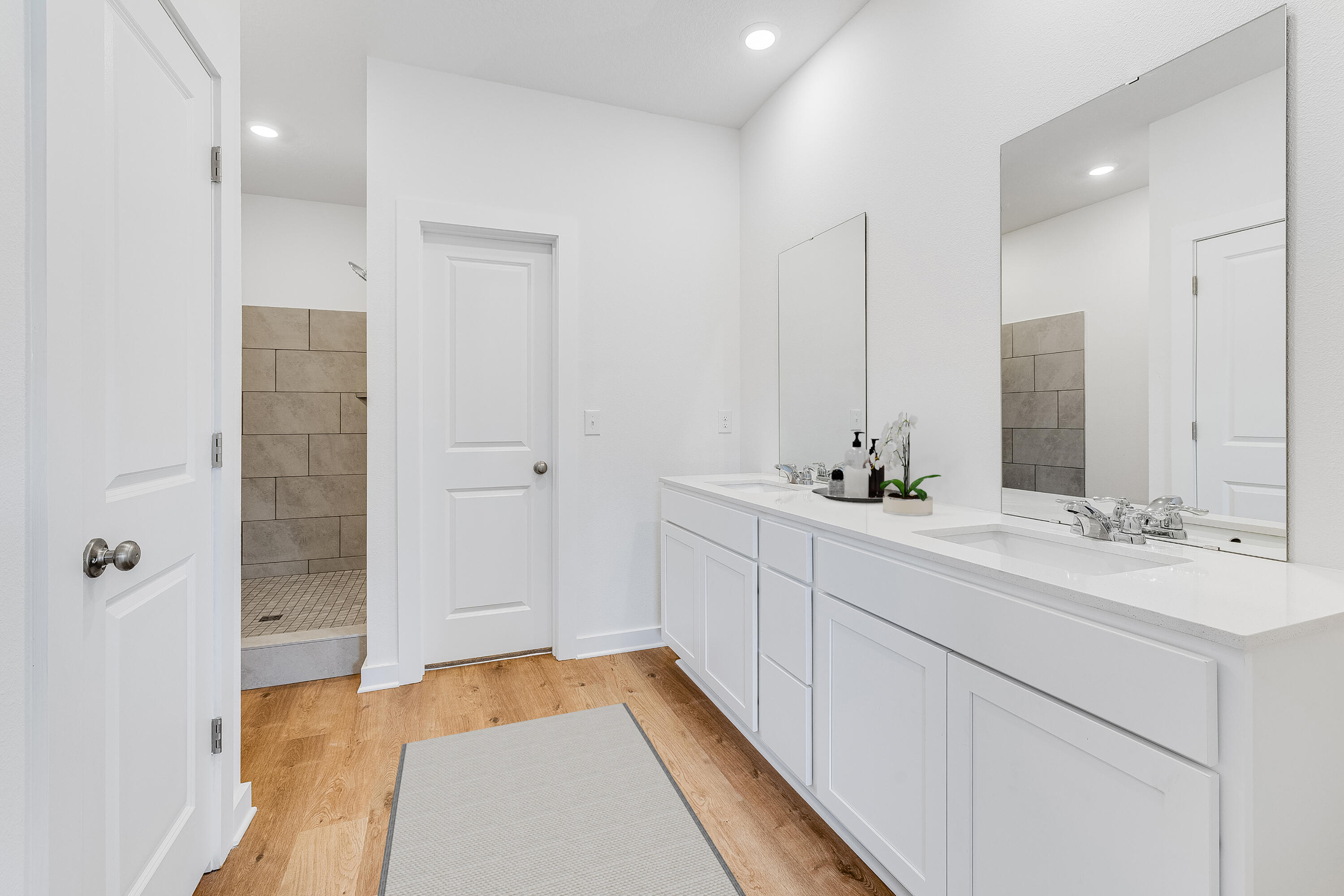 CROSS CREEK - Residential