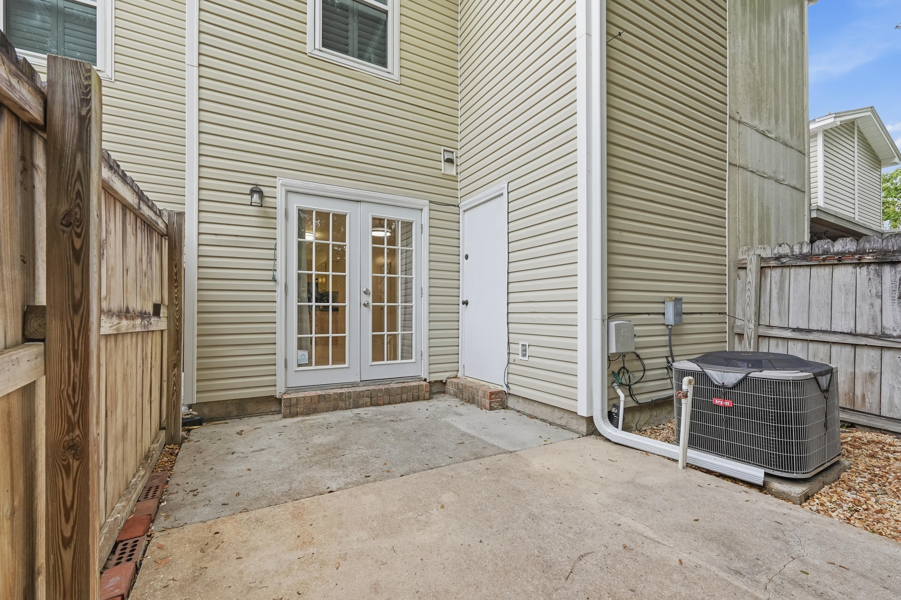 MONTAGE MANOR RE/PLAT LOT 46 - Residential